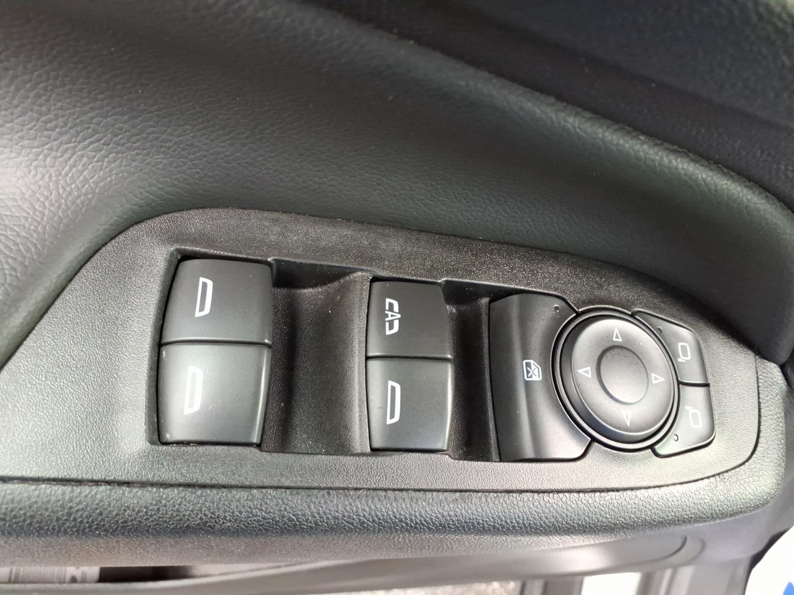 2021 Chevrolet Equinox LT Summit White (gaz) at Memorial Highway Chevrolet