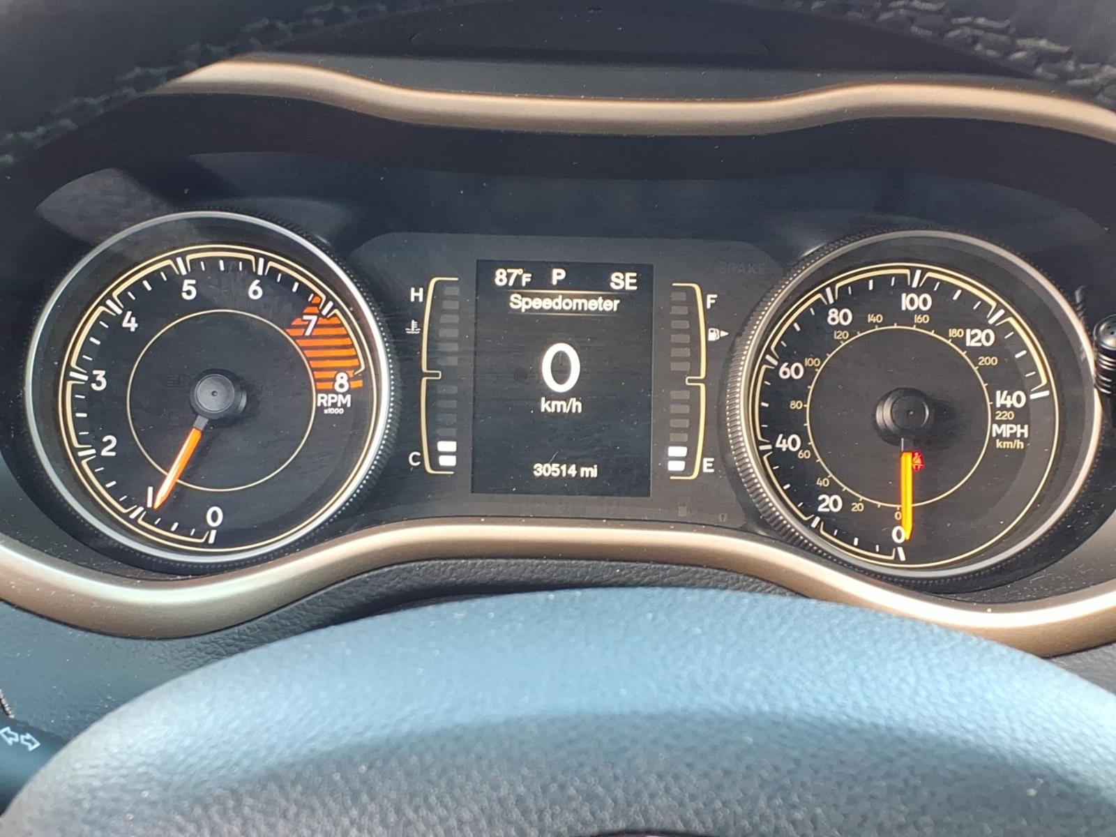 2017 Jeep Cherokee photo 15 of 25