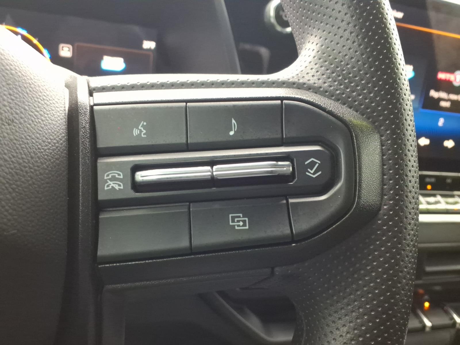 2024 Chevrolet Colorado Trail Boss Summit White at Team Chevrolet Buick GMC