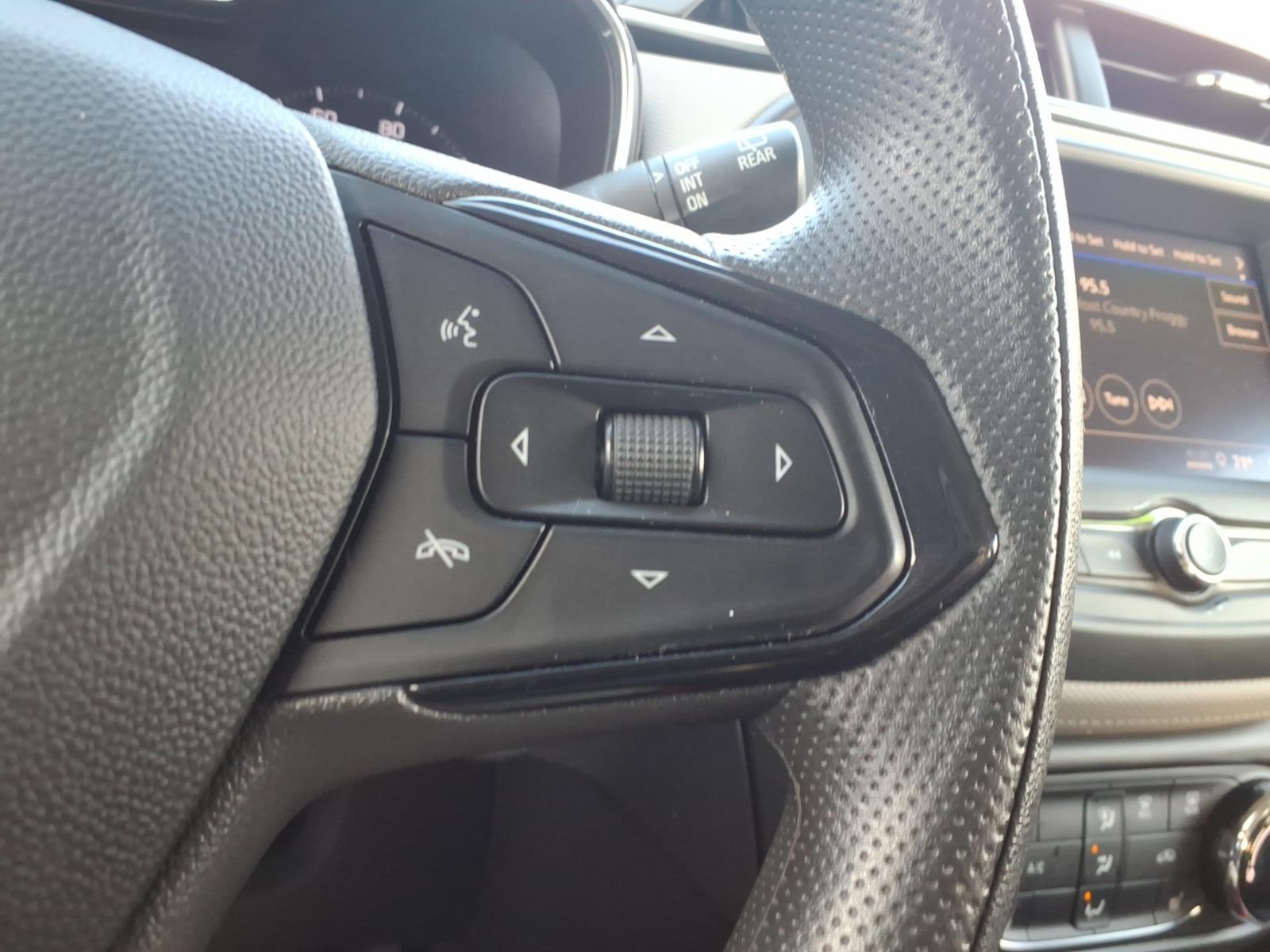 2021 Chevrolet Trailblazer photo 16 of 27