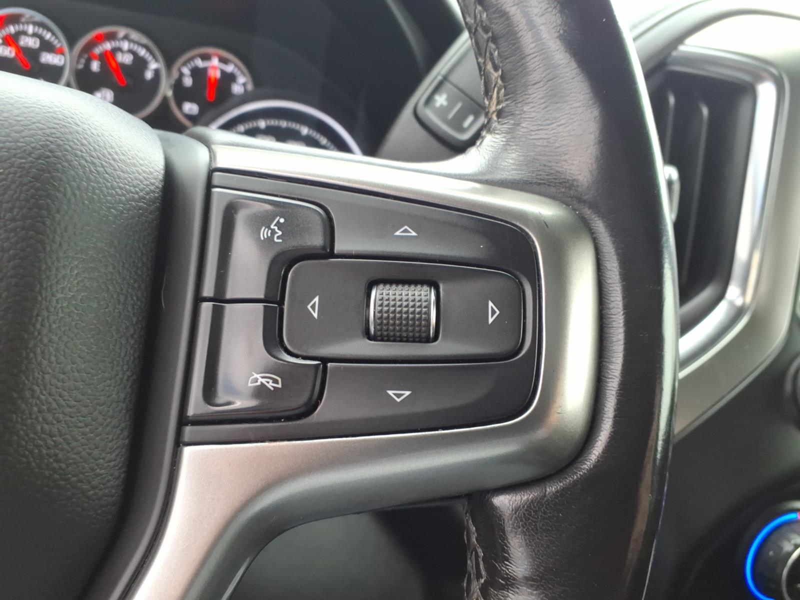 2021 Chevrolet Silverado 1500 photo 17 of 26