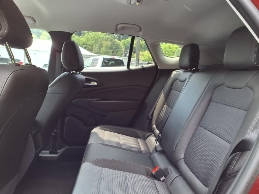 2024 Chevrolet Trax LT Crimson Metallic (gfm) at Team Chevrolet Buick GMC