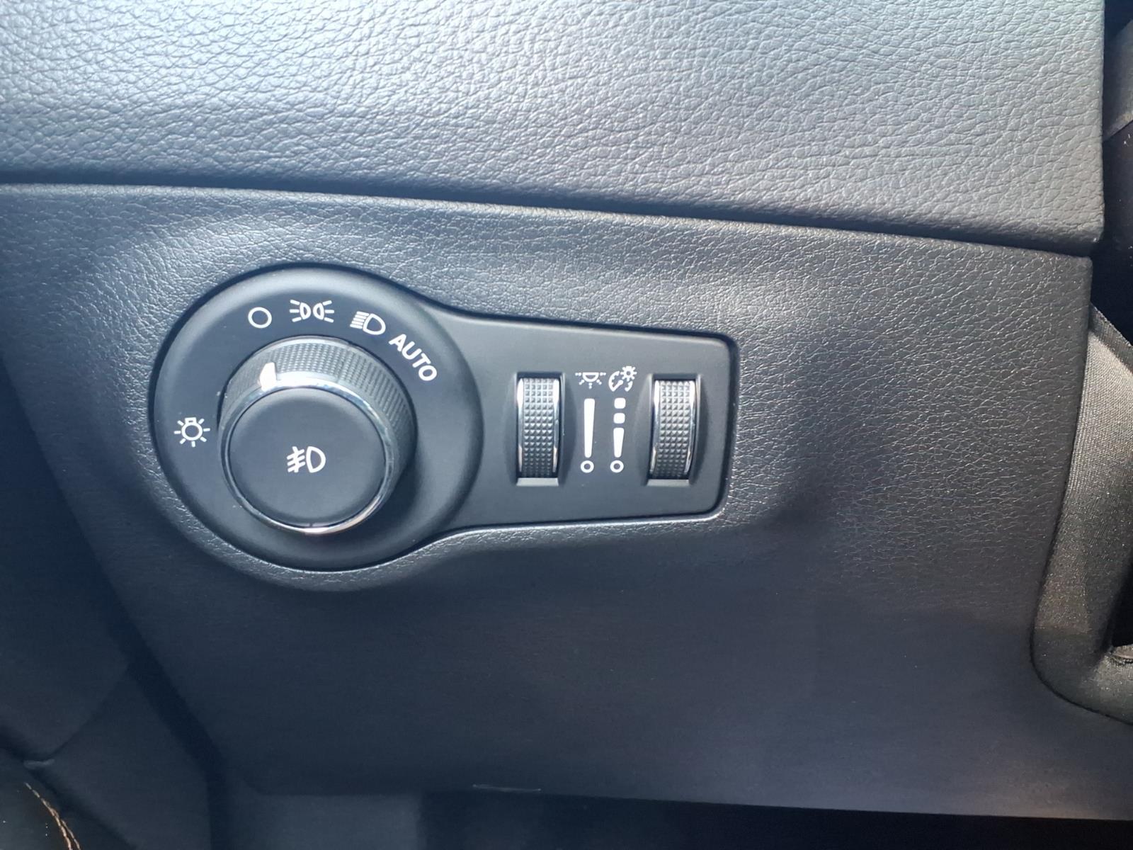 2018 Jeep Compass Limited Diamond Black Crystal Pearl Coat (pxj) at Team Chevrolet Buick GMC
