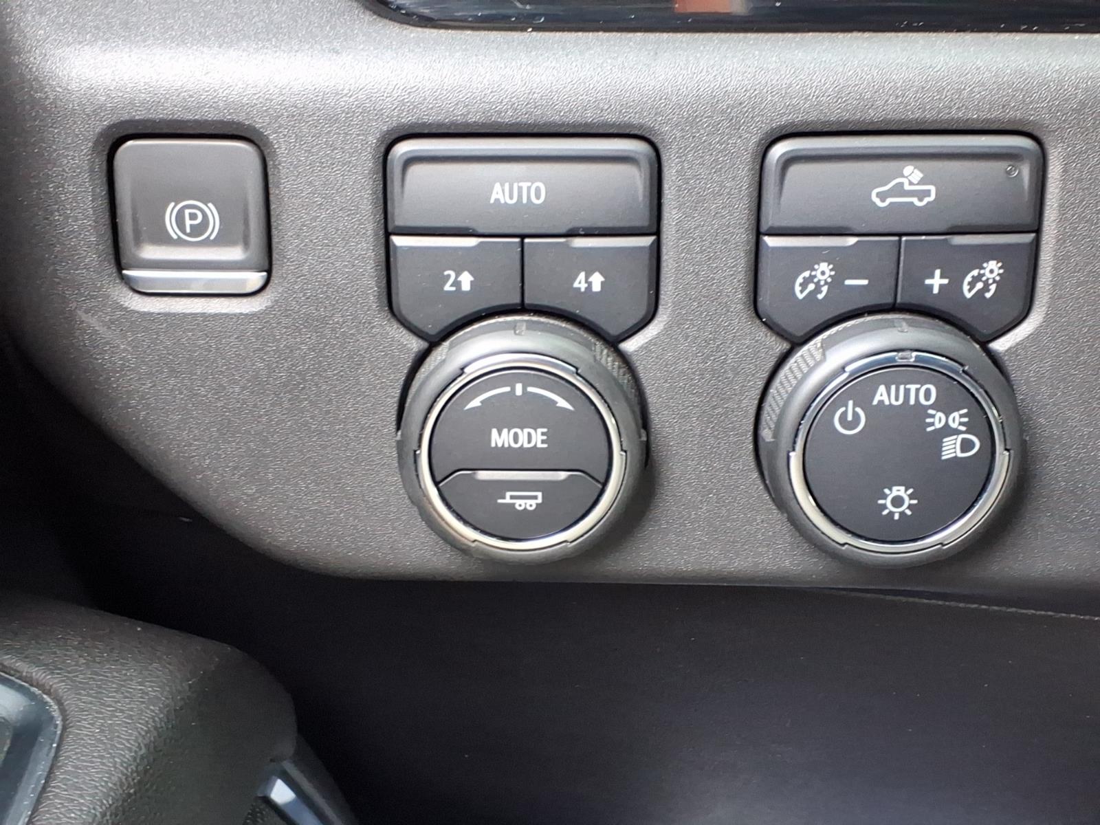 2023 Chevrolet Silverado 1500 LT Black (gba) at Team Chevrolet Buick GMC