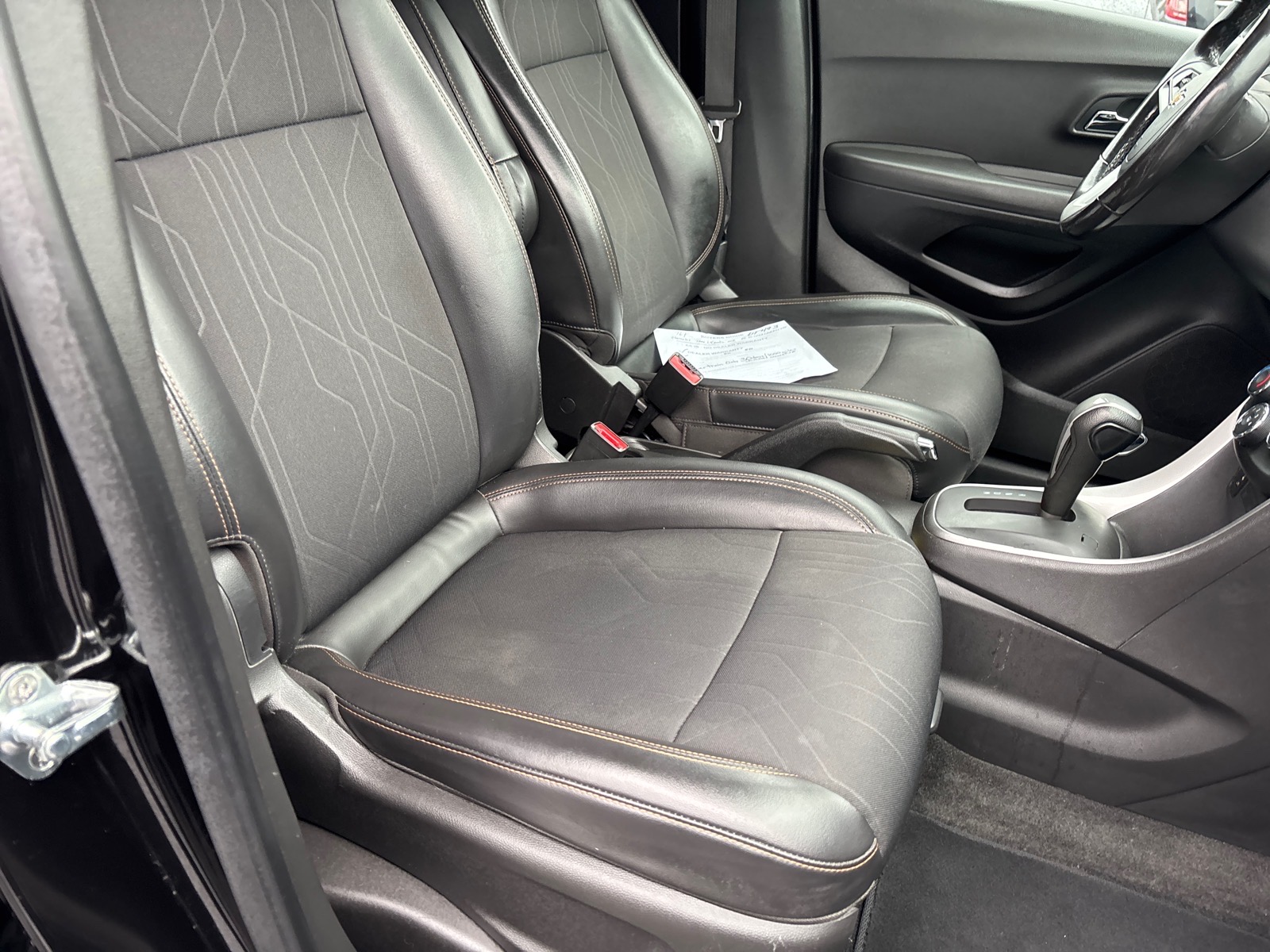 2019 Chevrolet Trax LT Mosaic Black Metallic (gb0) at Memorial Highway Chevrolet