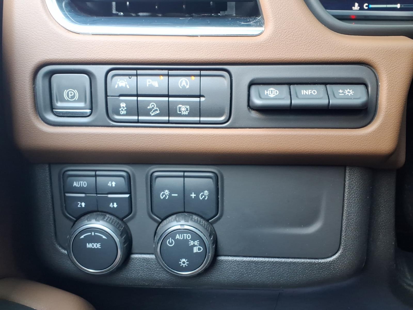 2023 Chevrolet Tahoe High Country Iridescent Pearl Tricoat (g1w) at Team Chevrolet Buick GMC