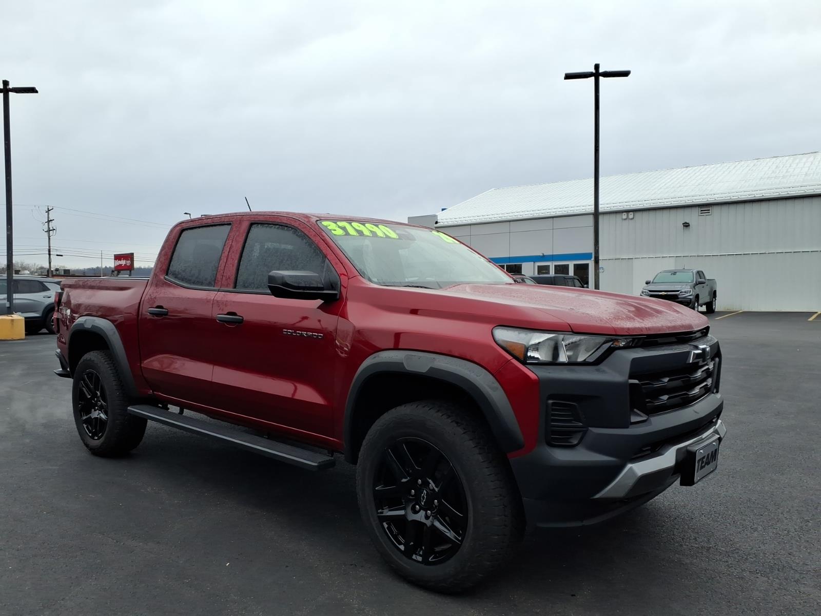 2024 Chevrolet Colorado Trail Boss - 0