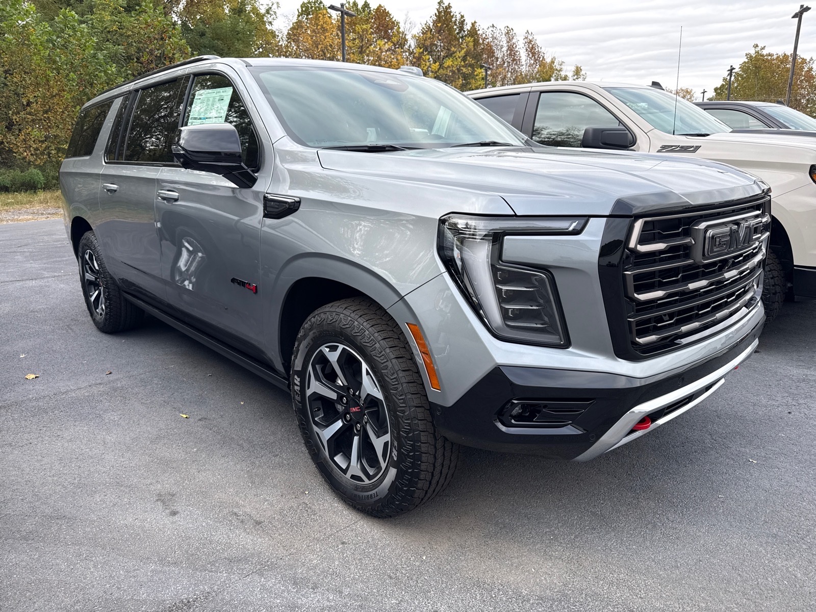 2027 GMC Yukon XL