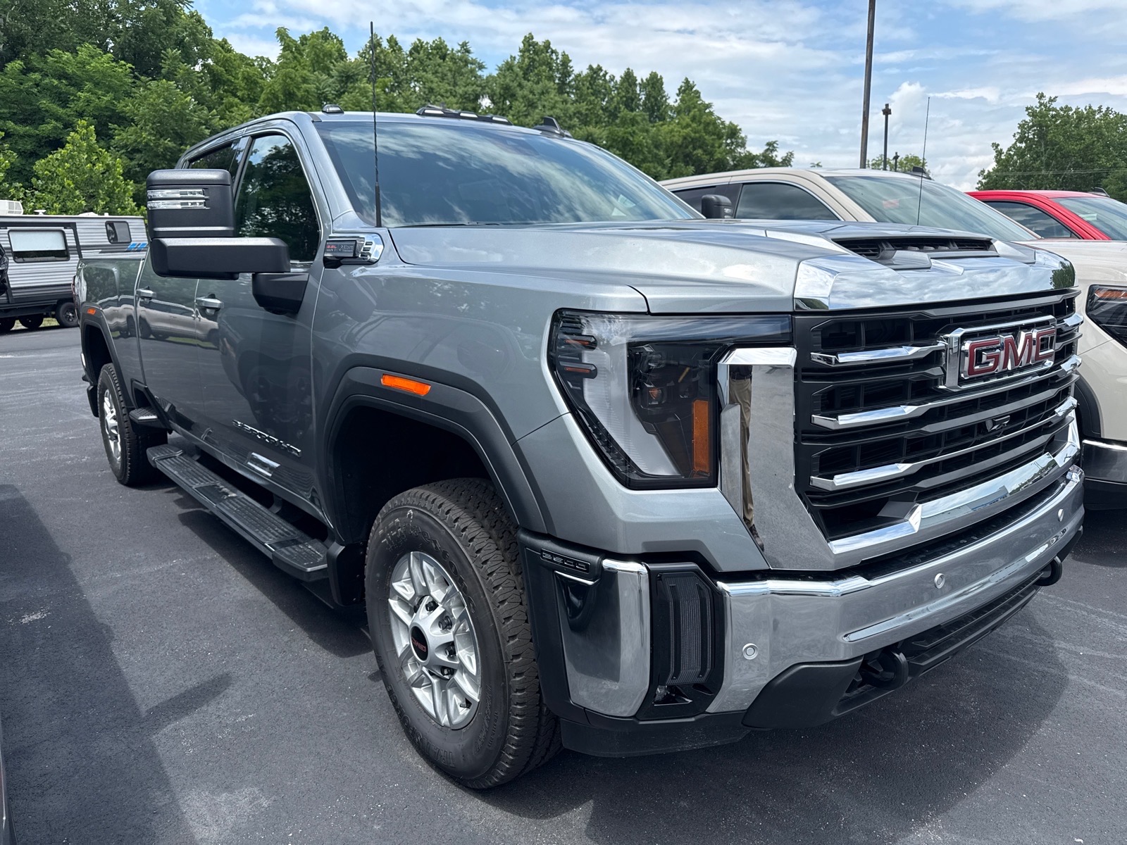 2026 GMC Sierra 2500HD SLE Sterling Metallic Gxd at Team Chevrolet Buick GMC