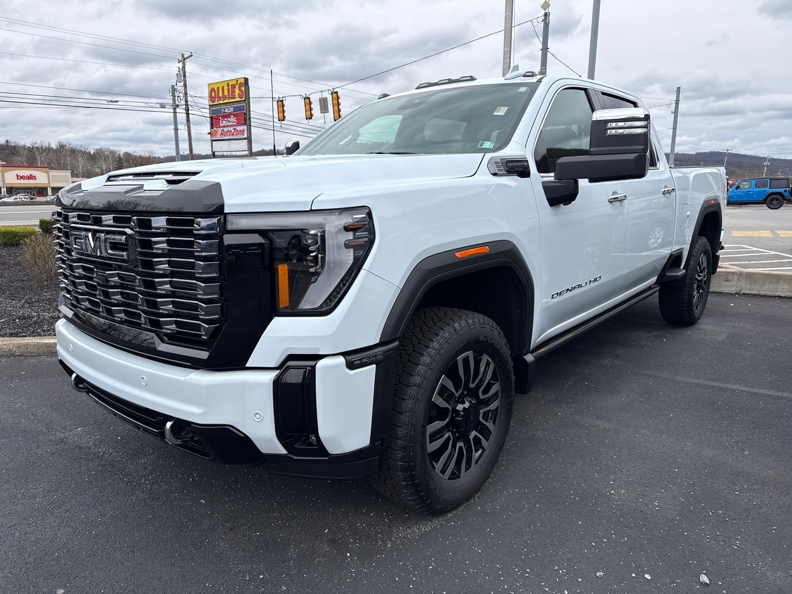 2026 GMC Sierra 2500HD Denali Ultimate - 0