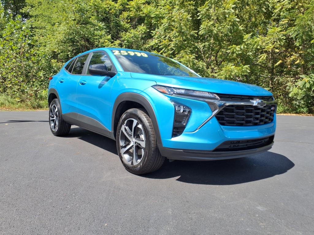 2025 Chevrolet Trax RS - 0