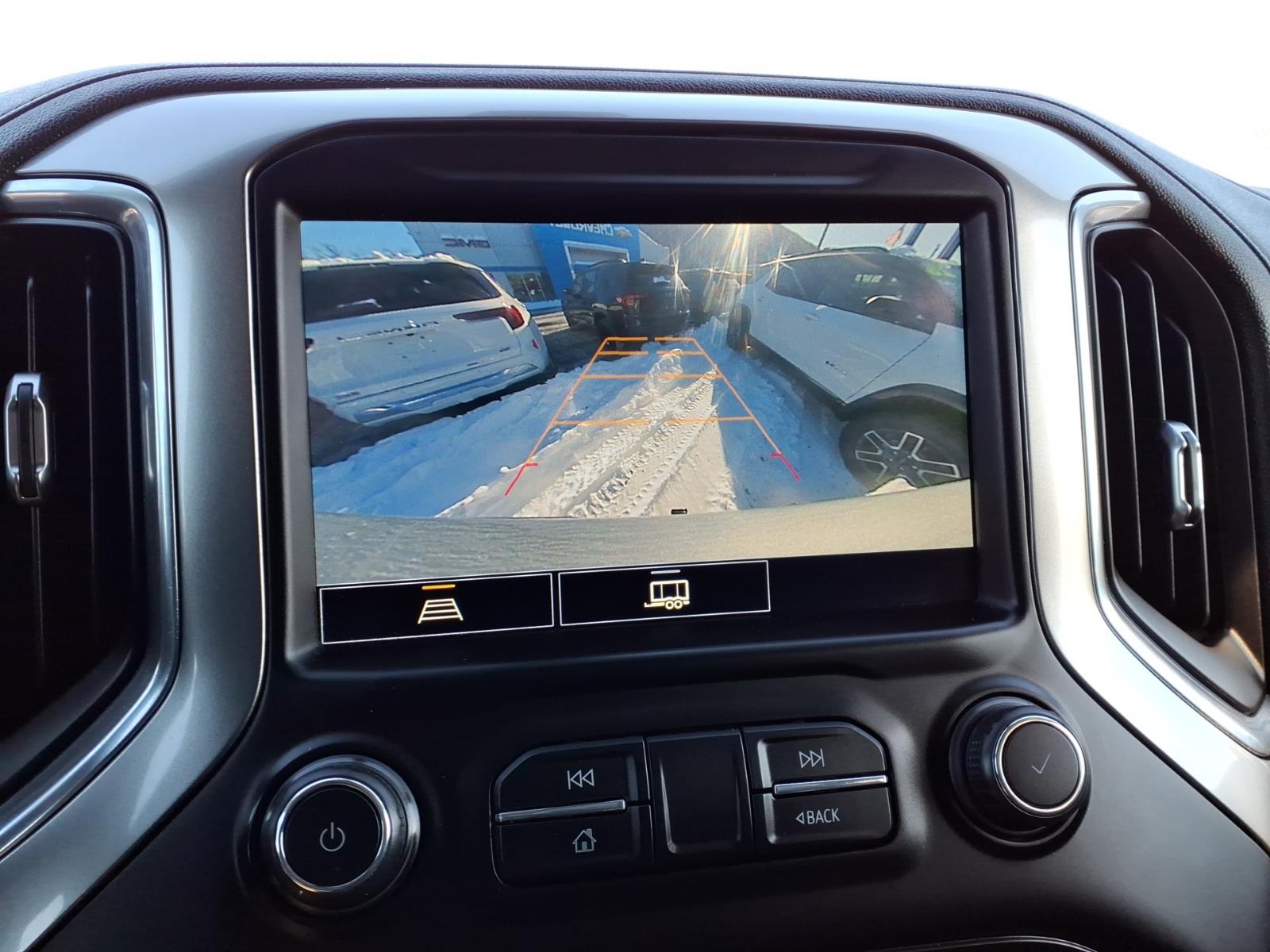2021 Chevrolet Silverado 1500 LT Silver Ice Metallic (gan) at Team Chevrolet Buick GMC
