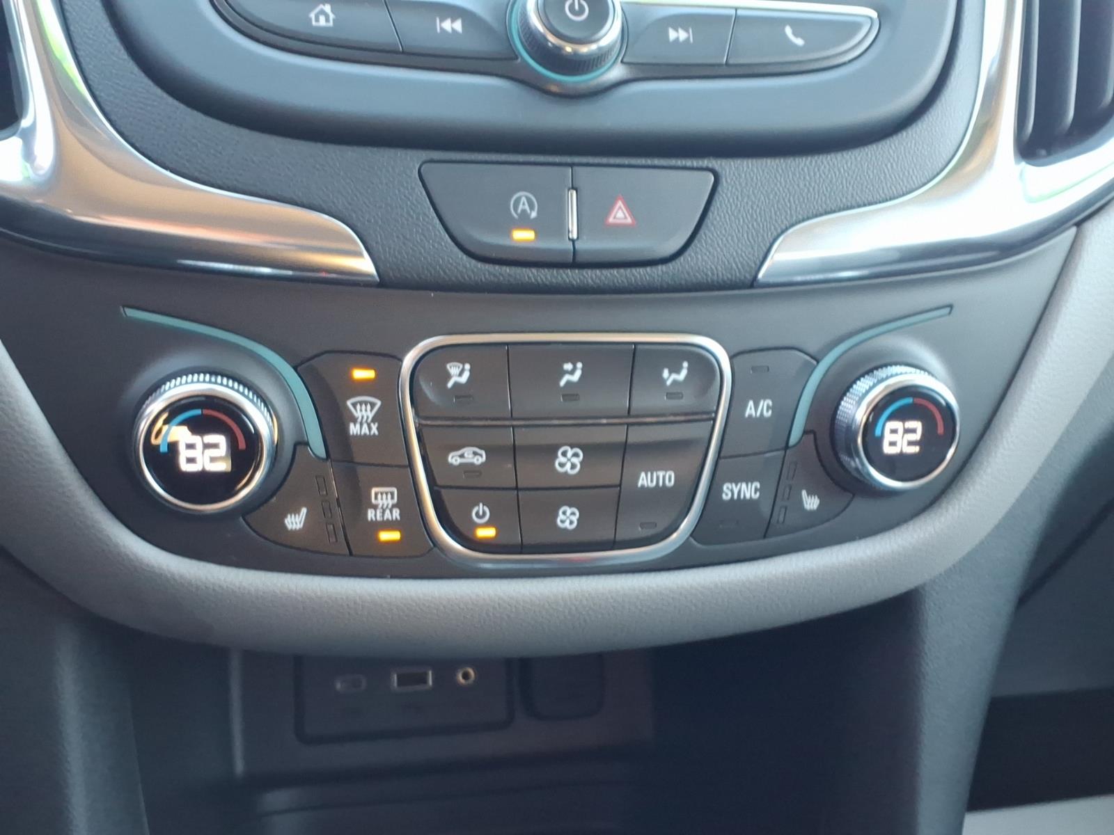 2023 Chevrolet Equinox photo 22 of 27