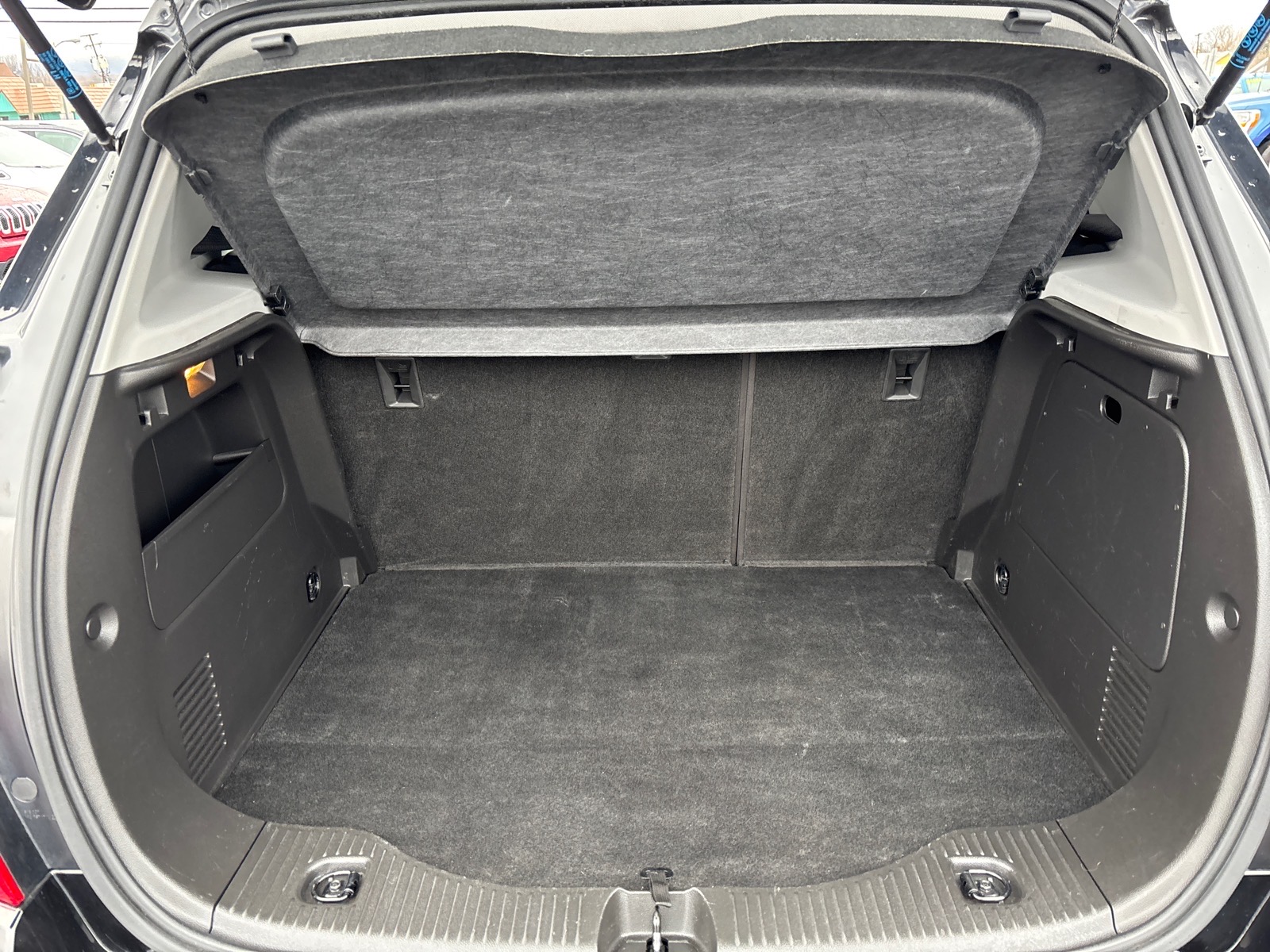 2019 Chevrolet Trax LT Mosaic Black Metallic (gb0) at Memorial Highway Chevrolet