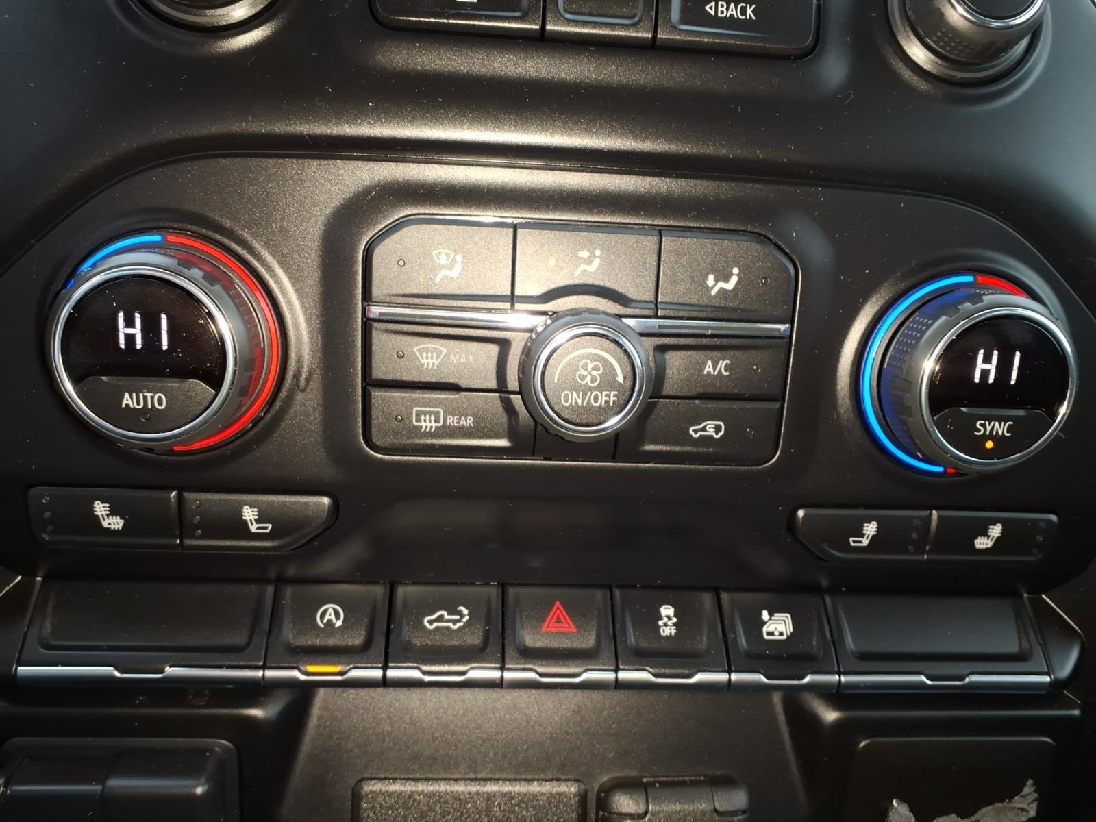 2021 Chevrolet Silverado 1500 photo 23 of 26