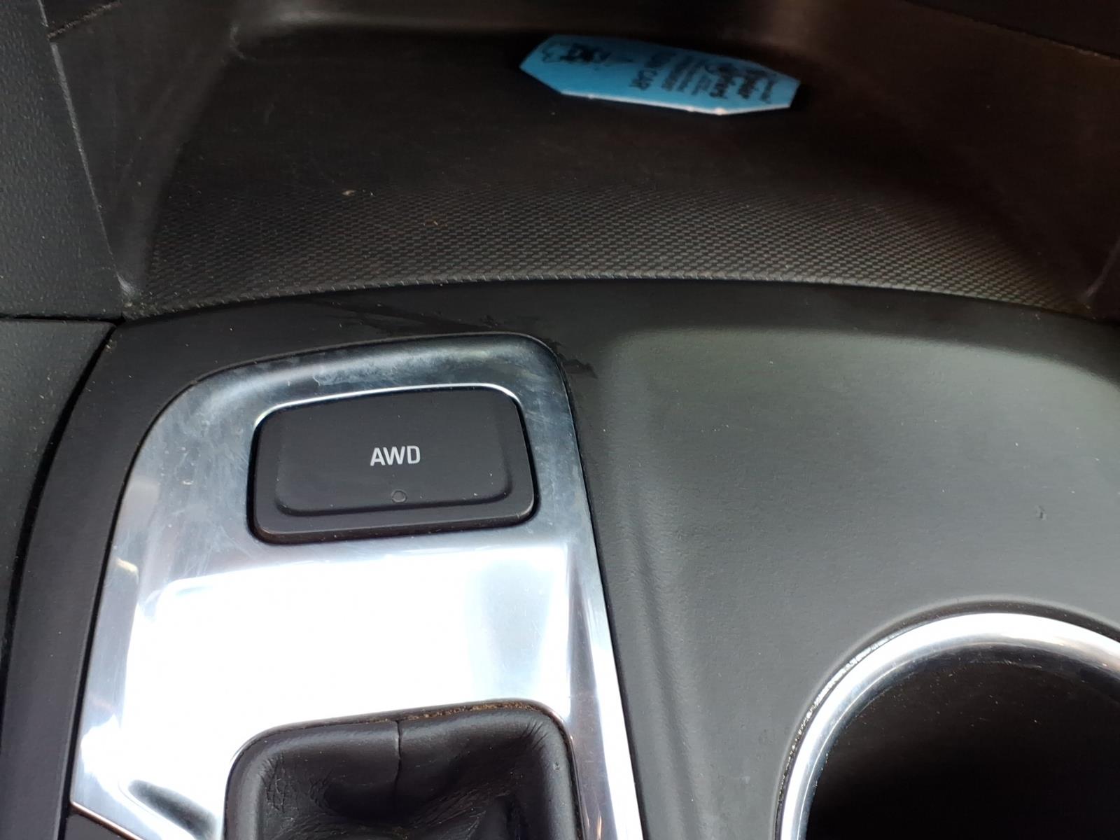 2020 Chevrolet Equinox LT Summit White at Team Chevrolet Buick GMC