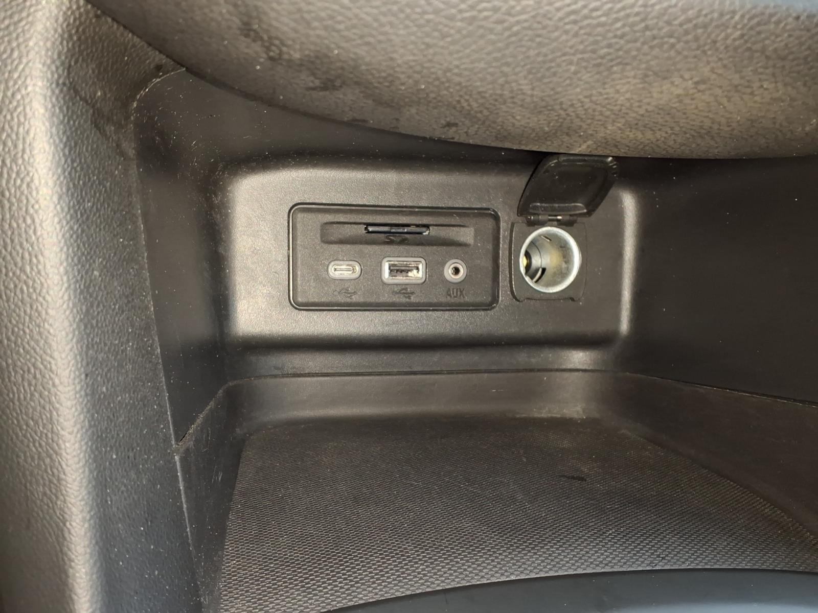 2021 Chevrolet Equinox LT Summit White (gaz) at Memorial Highway Chevrolet