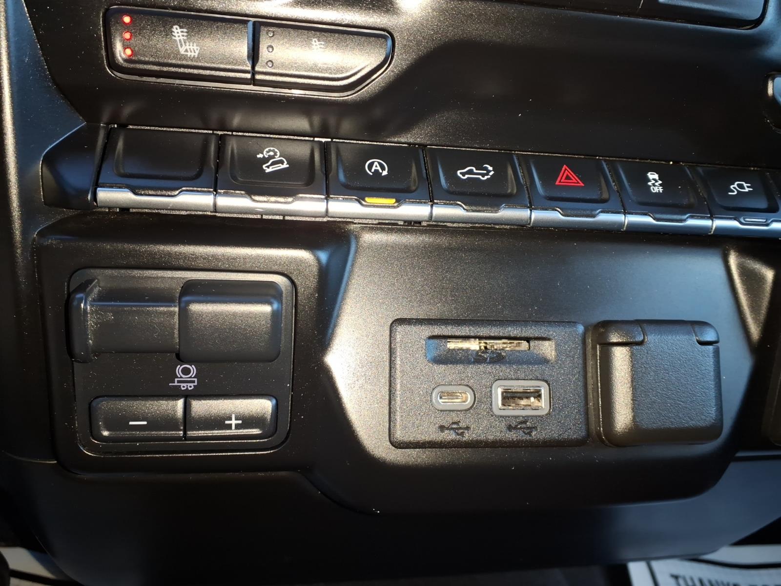 2021 Chevrolet Silverado 1500 LT Silver Ice Metallic (gan) at Team Chevrolet Buick GMC