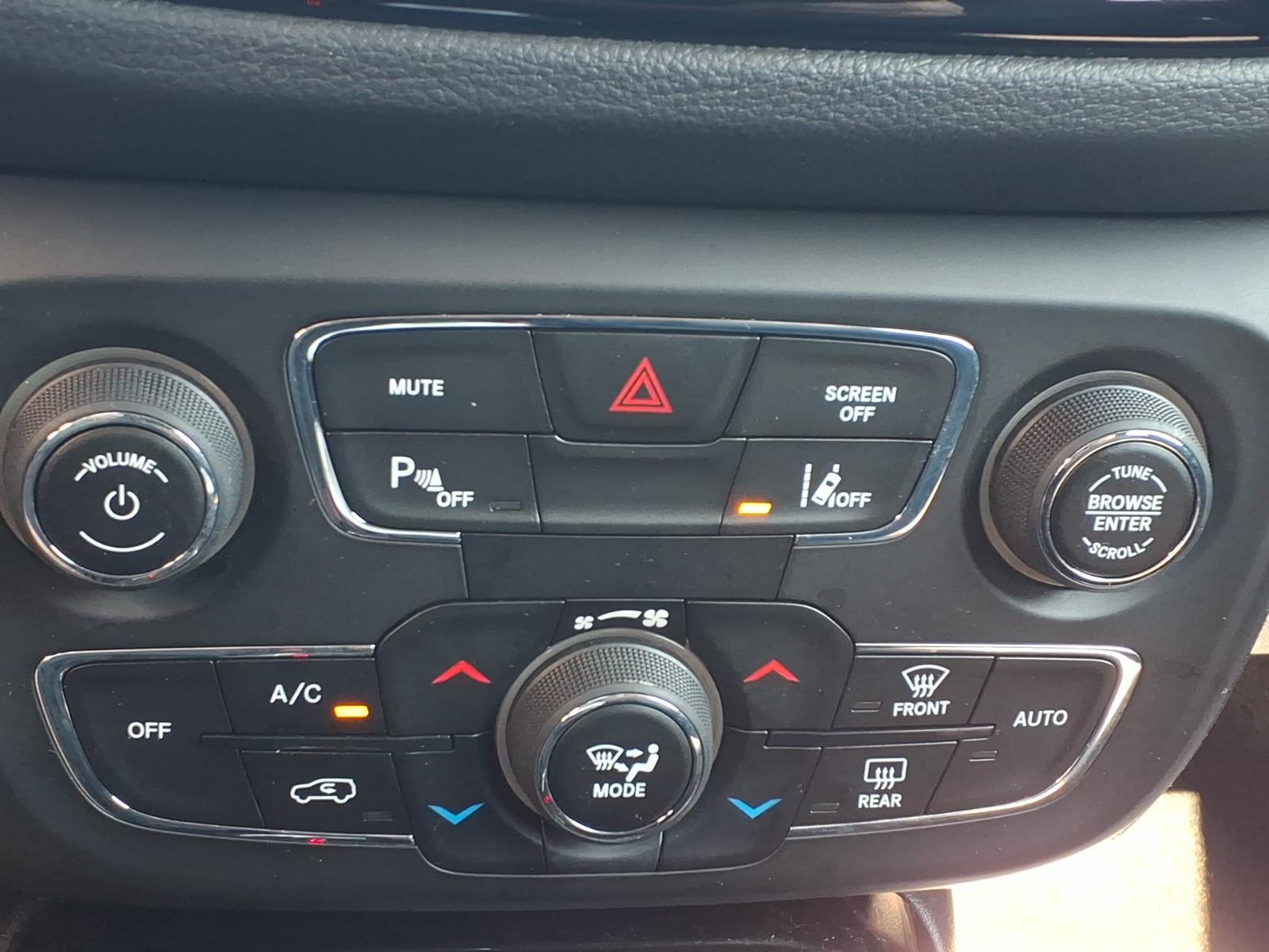 2018 Jeep Compass Limited Diamond Black Crystal Pearl Coat (pxj) at Team Chevrolet Buick GMC