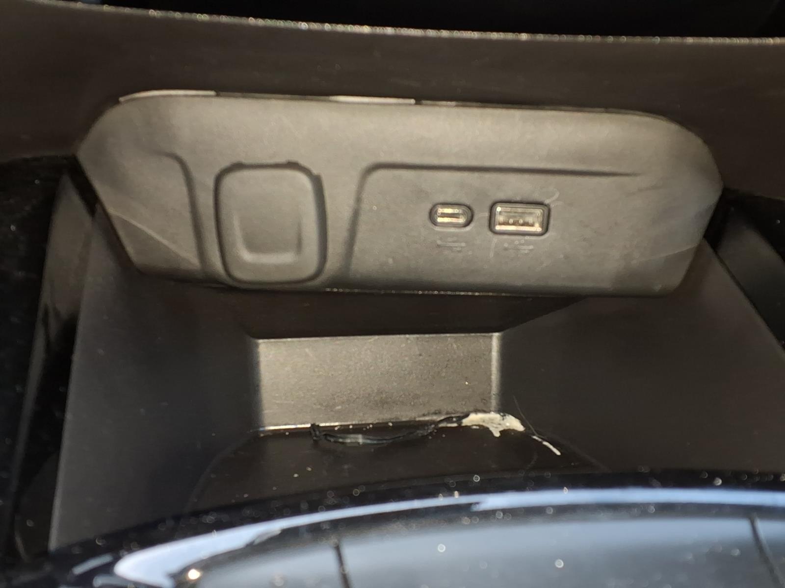 2025 Chevrolet Trax LT Summit White (gaz) at Memorial Highway Chevrolet