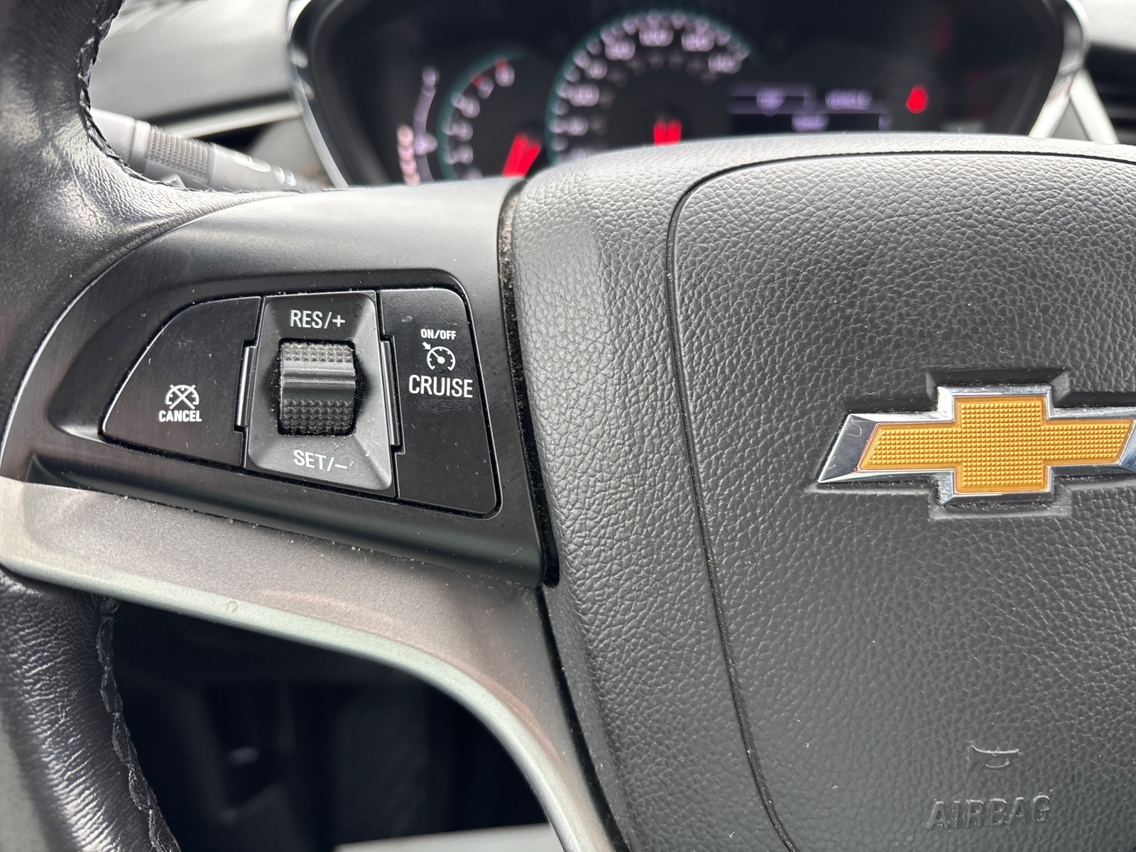 2019 Chevrolet Trax LT Mosaic Black Metallic (gb0) at Memorial Highway Chevrolet