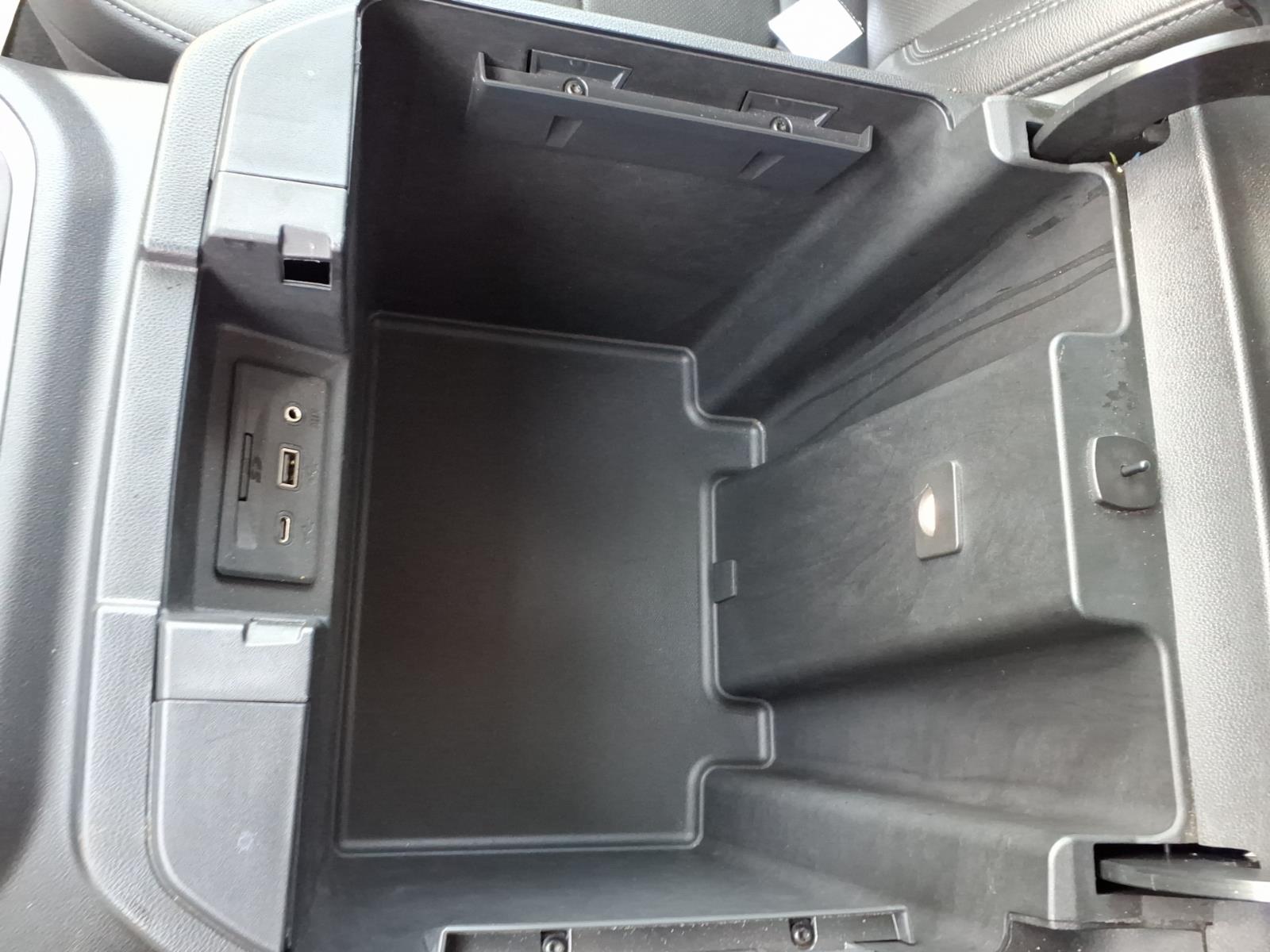 2020 Chevrolet Silverado 3500HD photo 28 of 29