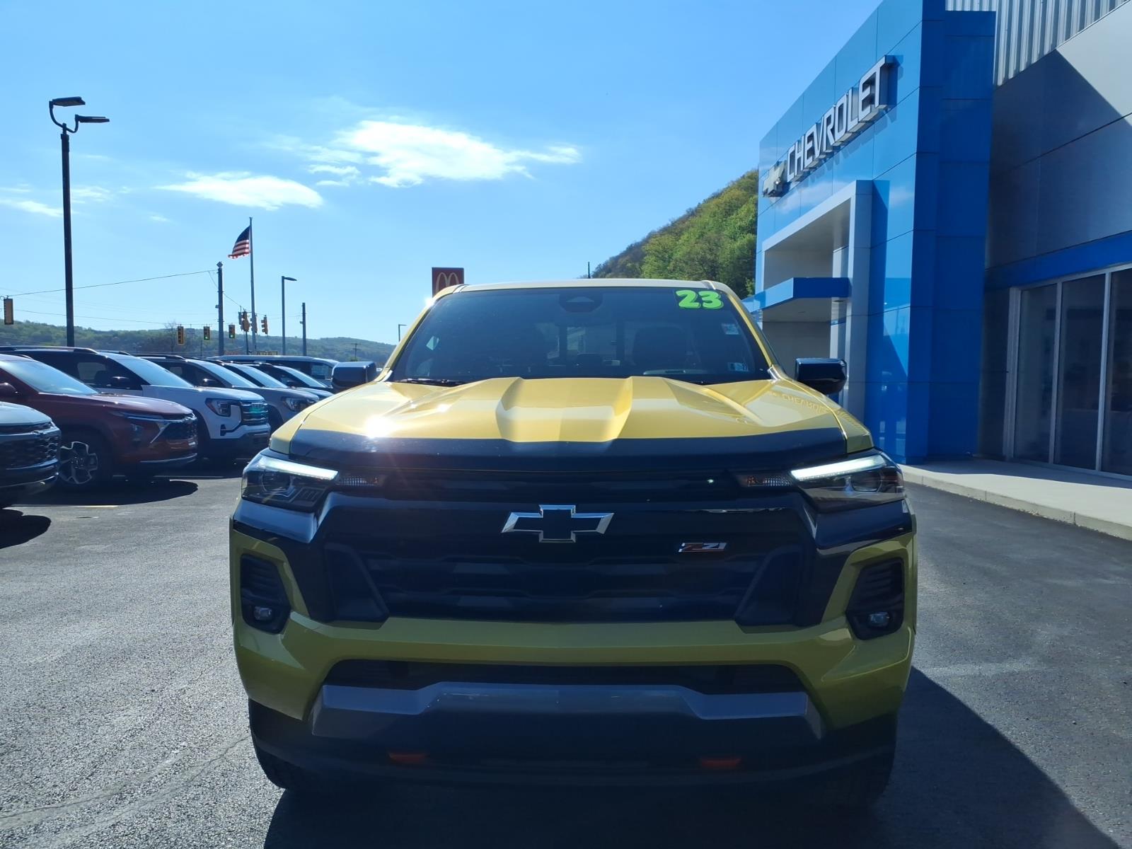 2023 Chevrolet Colorado Z71 Nitro Yellow Metallic (gcp) at Team Chevrolet Buick GMC