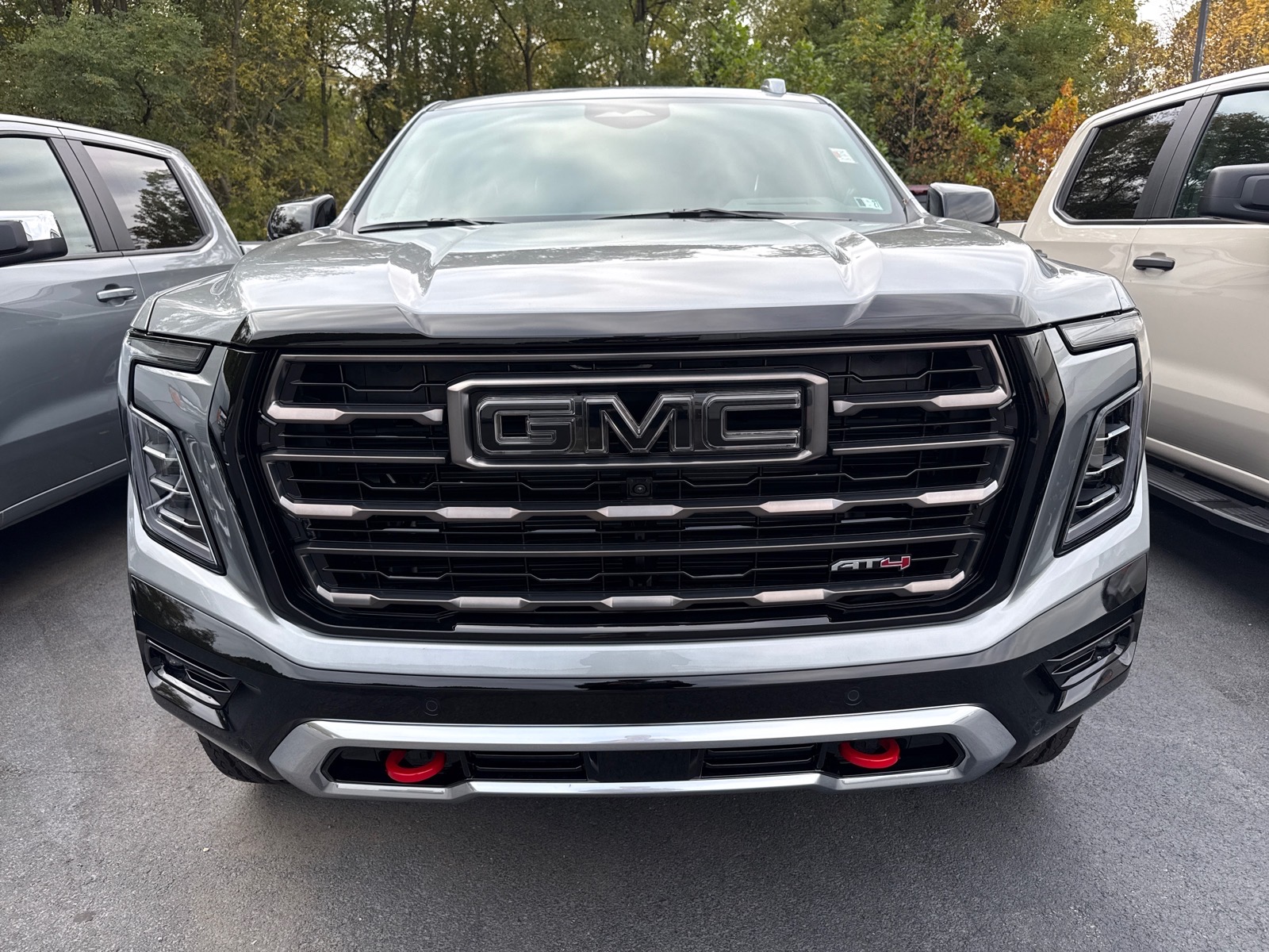 2027 GMC Yukon XL photo 2 of 12
