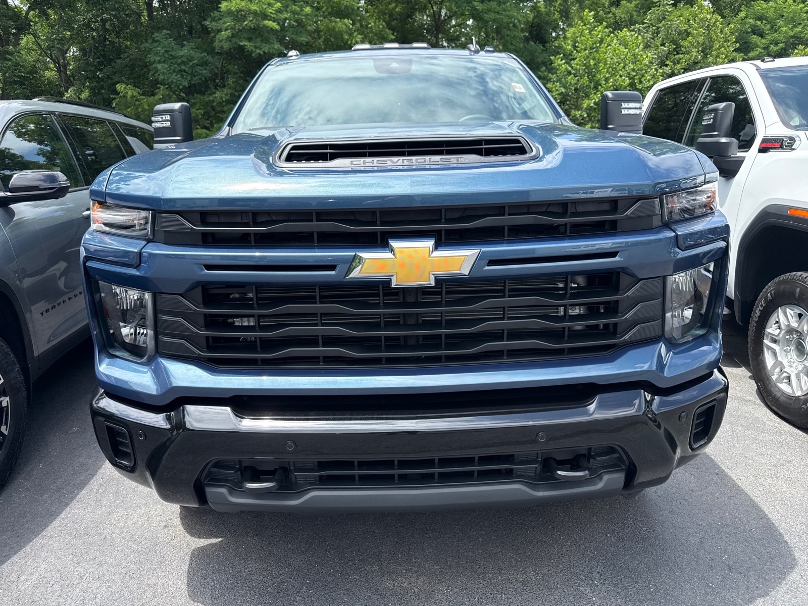 2026 Chevrolet Silverado 2500HD Custom Lakeshore Blue Metallic Gxp at Memorial Highway Chevrolet