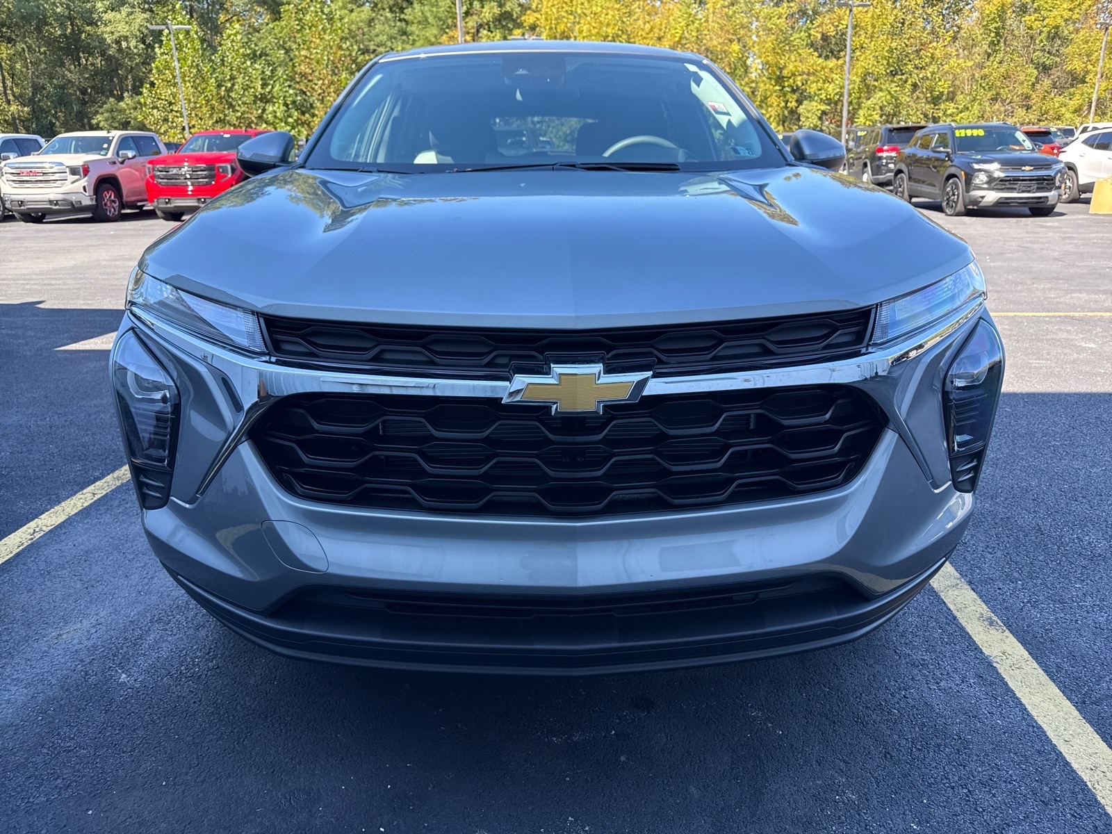2026 Chevrolet Trax photo 2 of 6