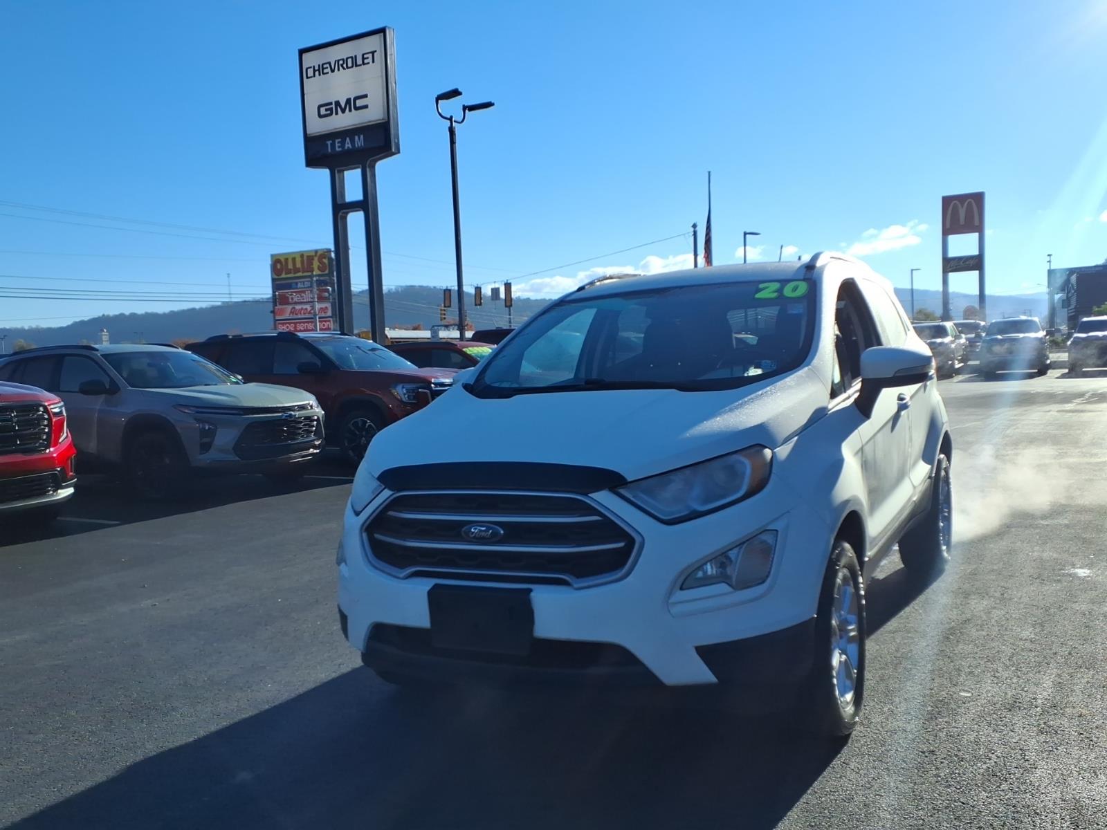 2020 Ford EcoSport photo 2 of 26