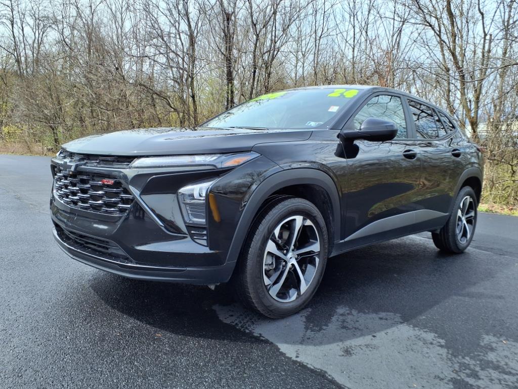 2024 Chevrolet Trax RS - 1