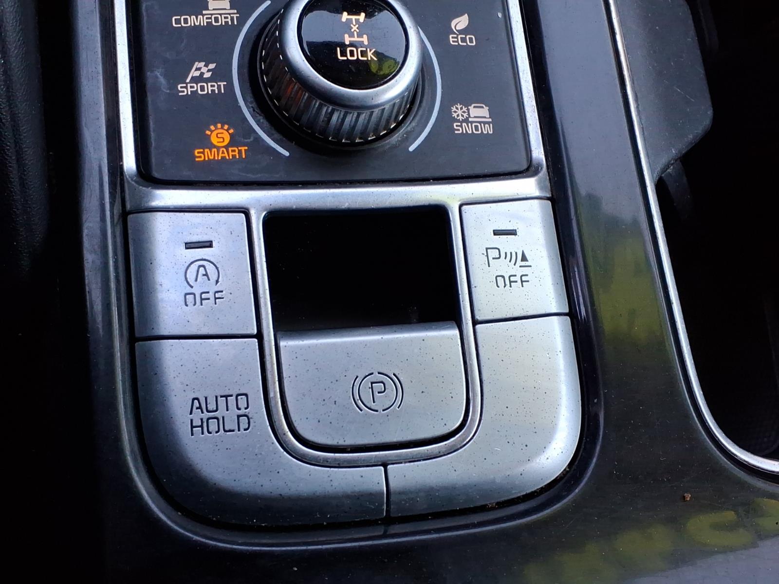 2020 Kia Telluride LX Everlasting Silver (erg) at Delaney Chevrolet Nissan Volvo of Greensburg