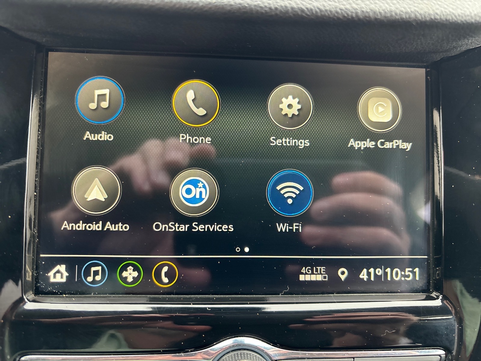 2019 Chevrolet Trax LT Mosaic Black Metallic (gb0) at Memorial Highway Chevrolet