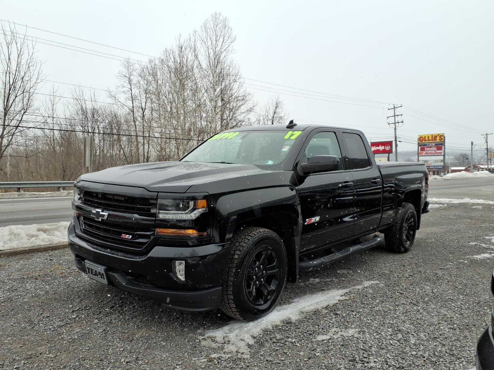 2017 Chevrolet Silverado 1500 LT Z71 - 2