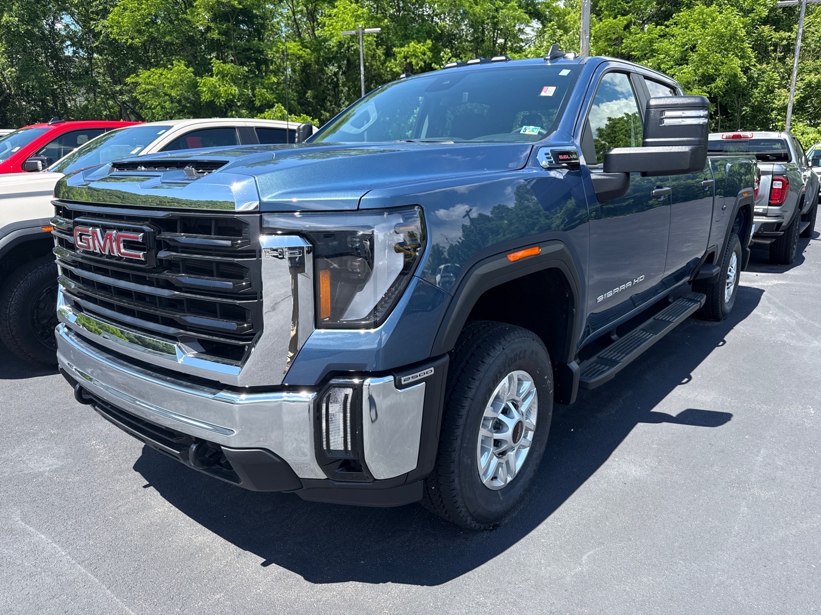 2026 GMC Sierra 2500HD Pro - 2