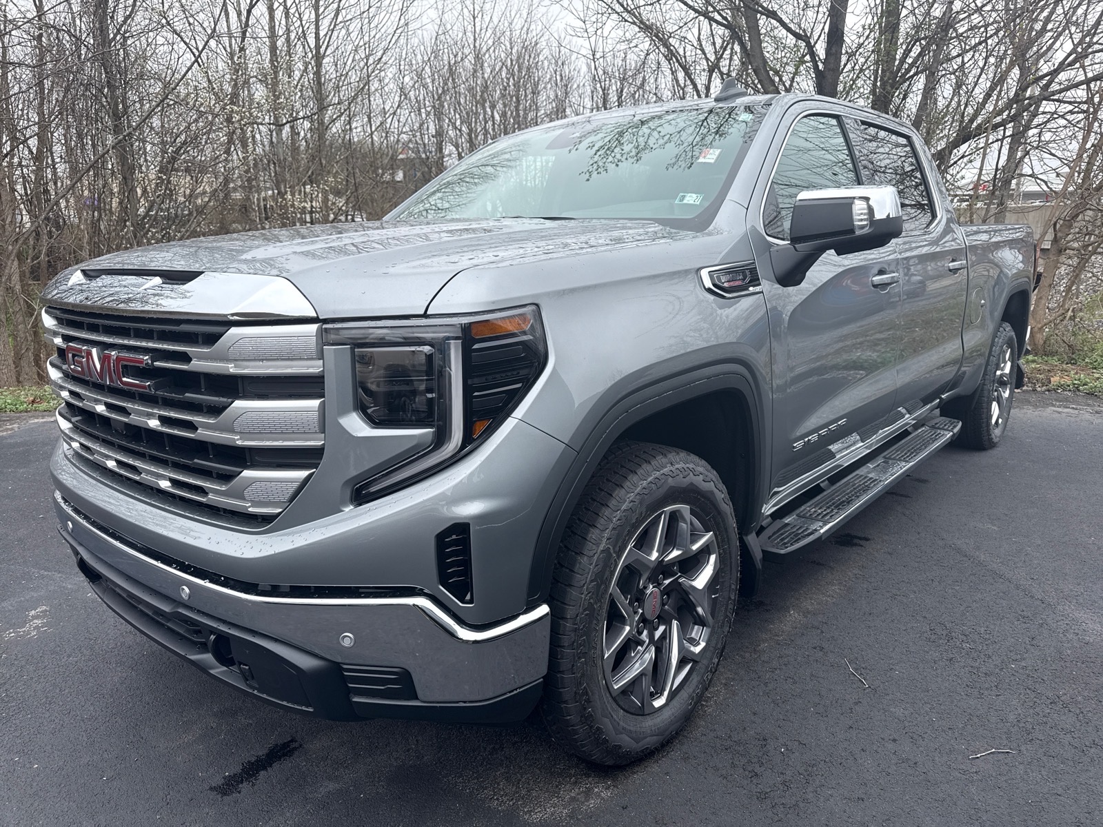 2026 GMC Sierra 1500 SLE Sterling Metallic Gxd at Team Chevrolet Buick GMC