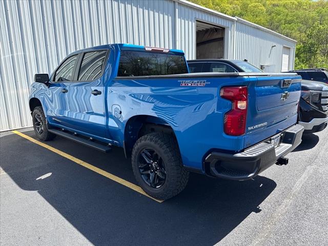 2022 Chevrolet Silverado 1500 Custom Trail Boss