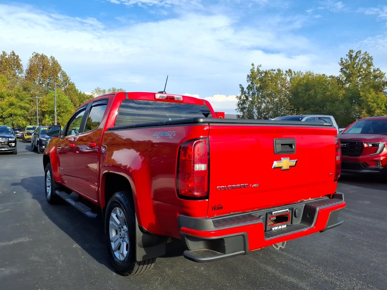2018 Chevrolet Colorado photo 4 of 28
