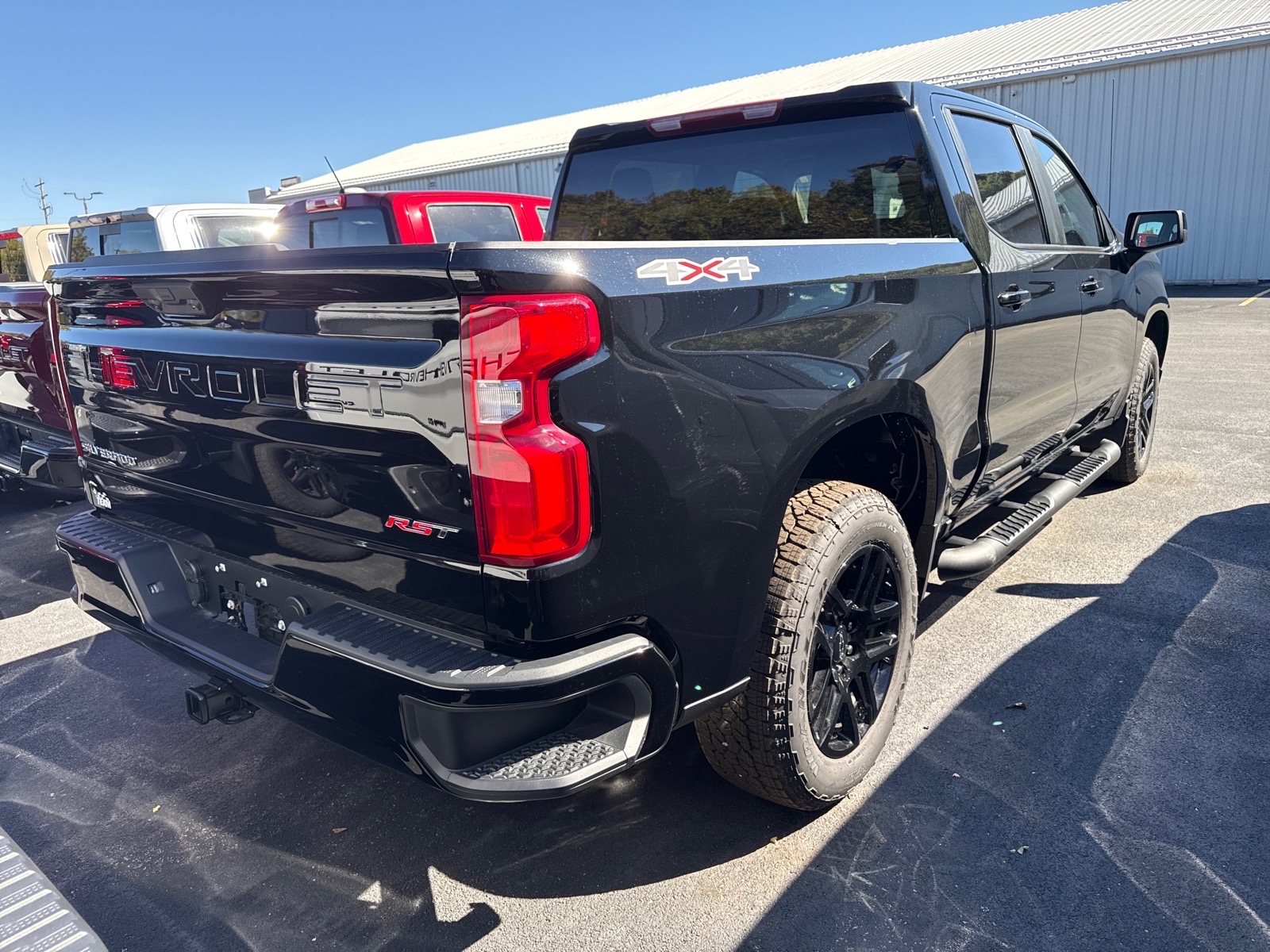 2026 Chevrolet Silverado 1500 photo 4 of 9