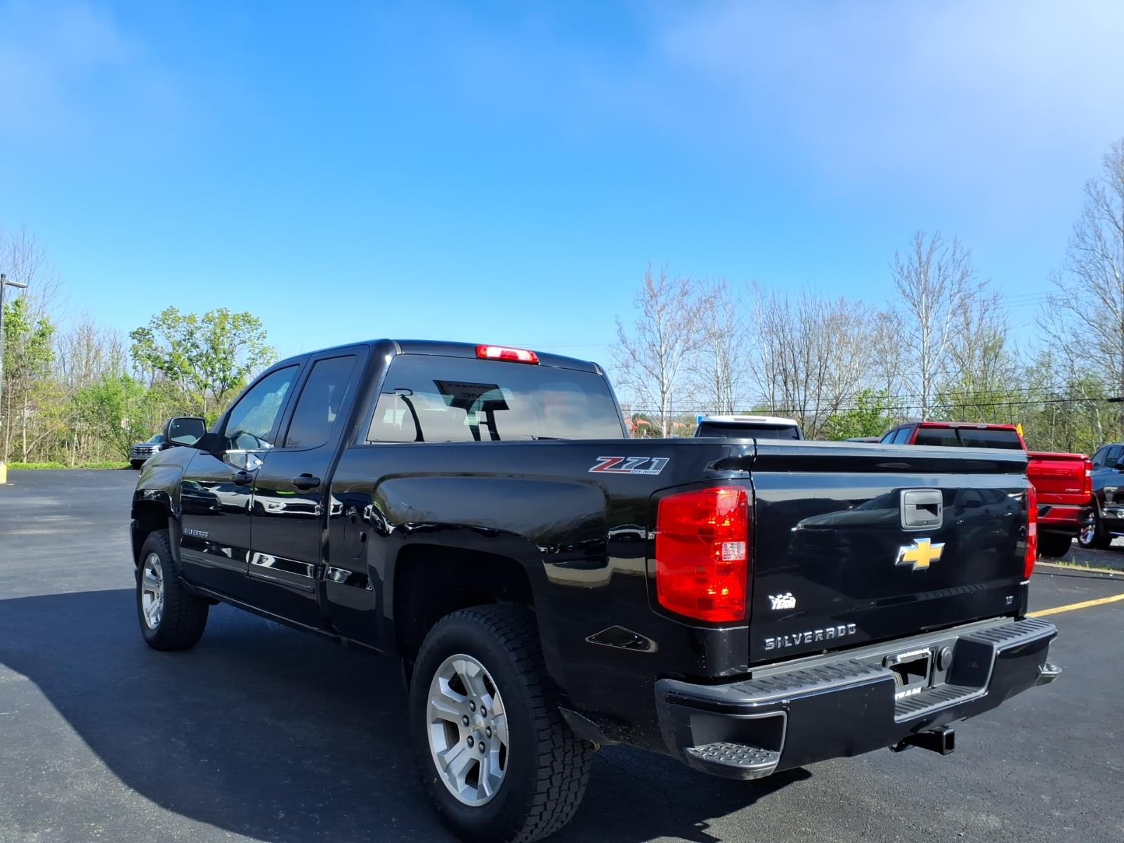 2017 Chevrolet Silverado 1500 LT Z71 Black (gba) at Team Chevrolet Buick GMC