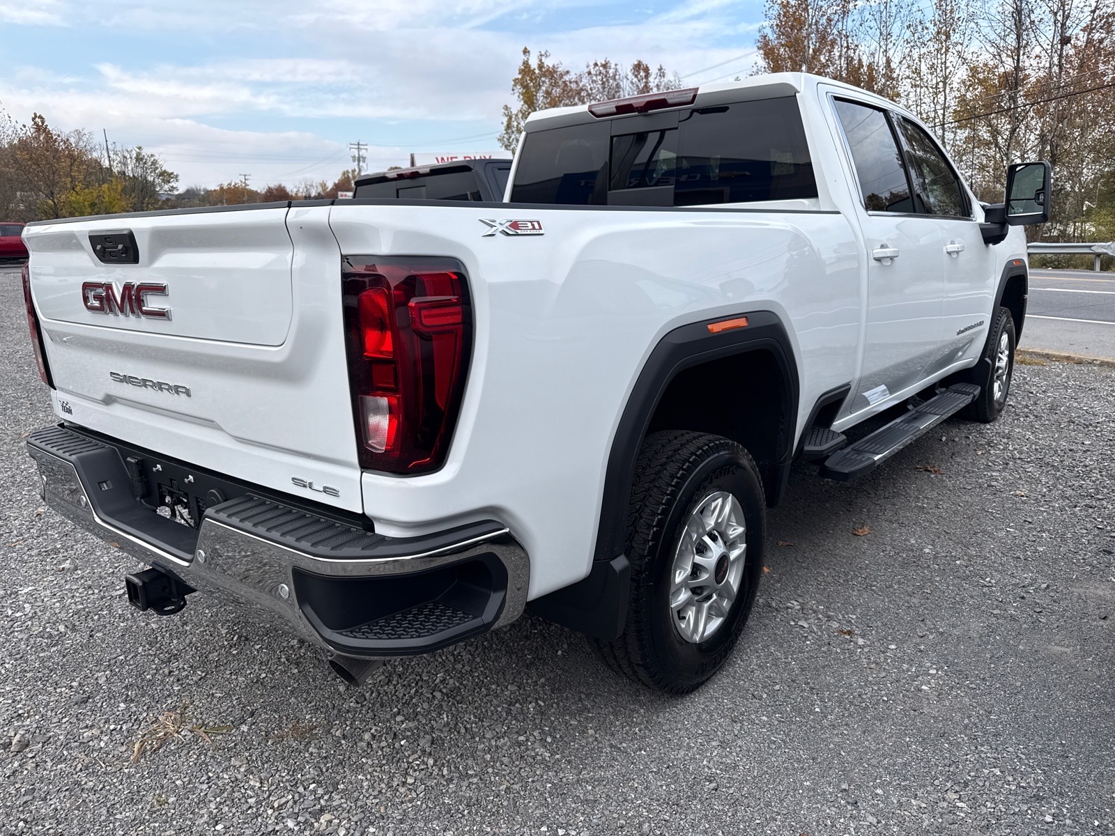 2026 GMC Sierra 2500HD photo 4 of 13