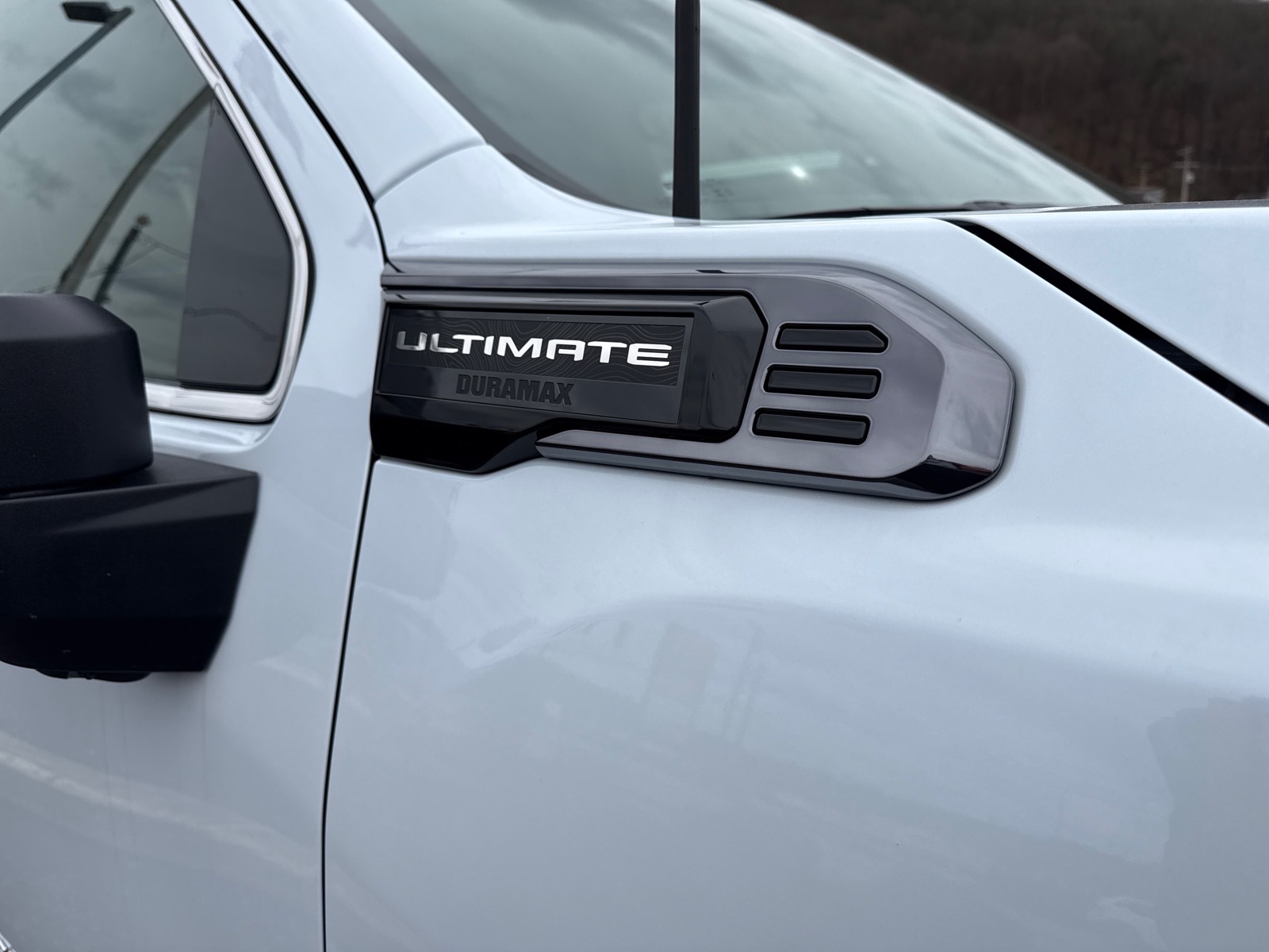 2026 GMC Sierra 2500HD Denali Ultimate - 3