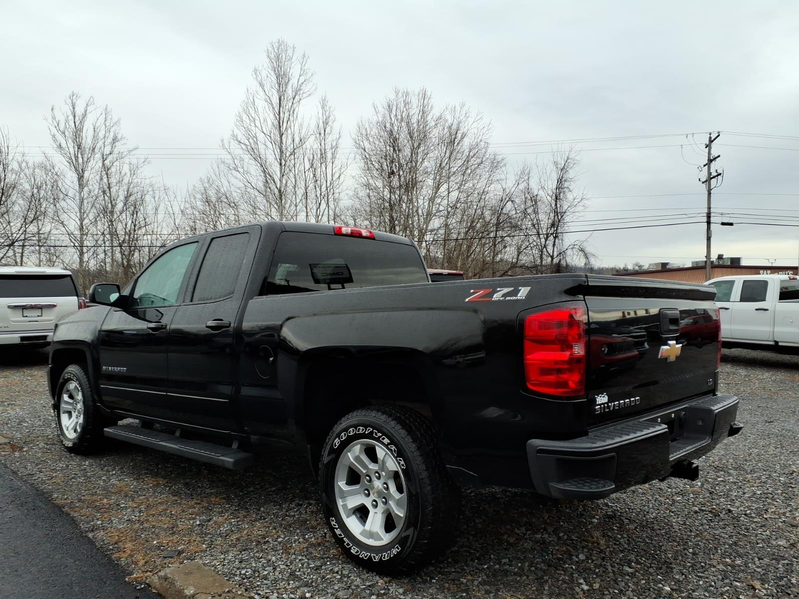 2019 Chevrolet Silverado 1500 LD LT Z71 - 3