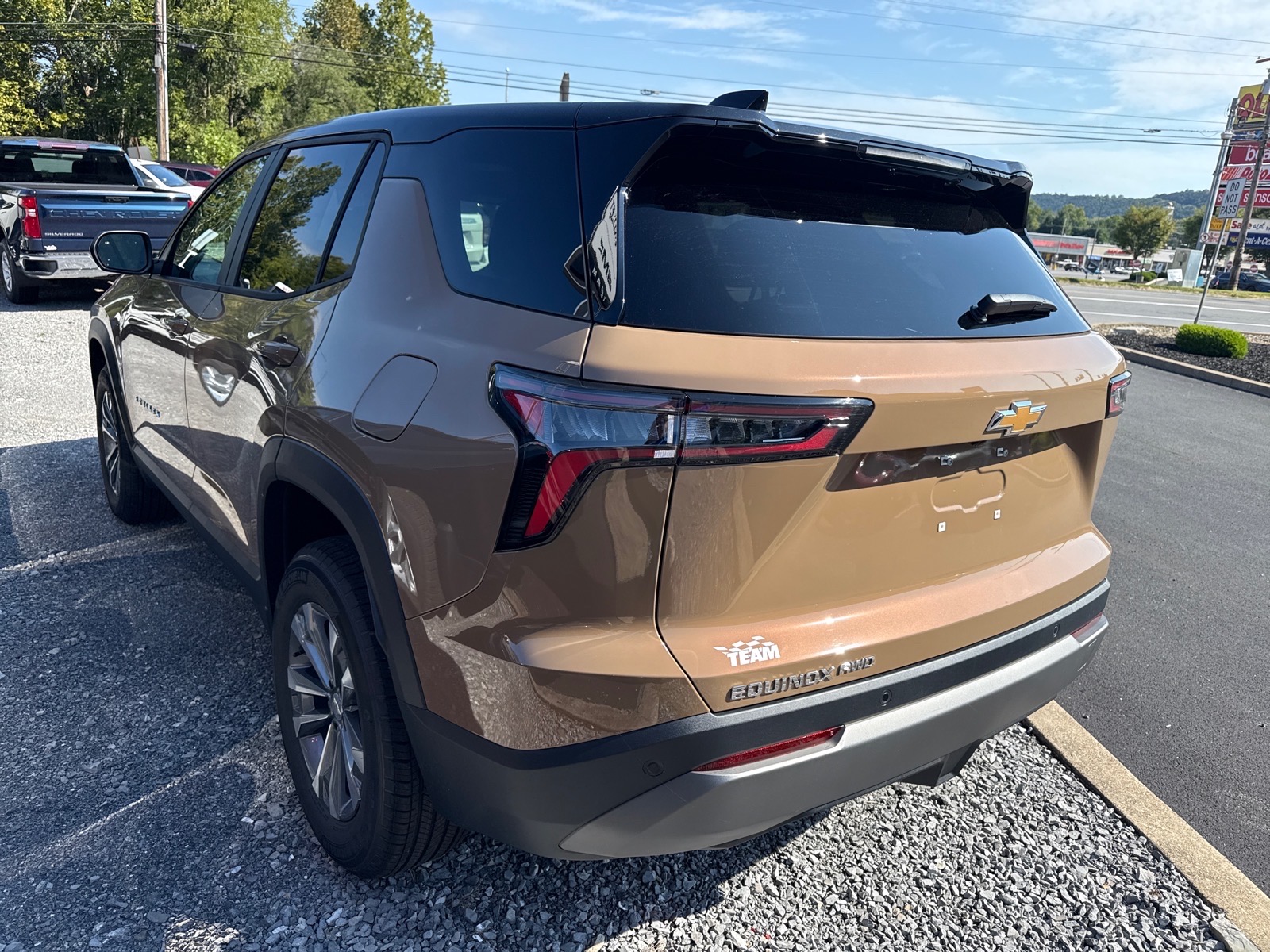 2027 Chevrolet Equinox LT Autumn Harvest Metallic Gtj at Memorial Highway Chevrolet