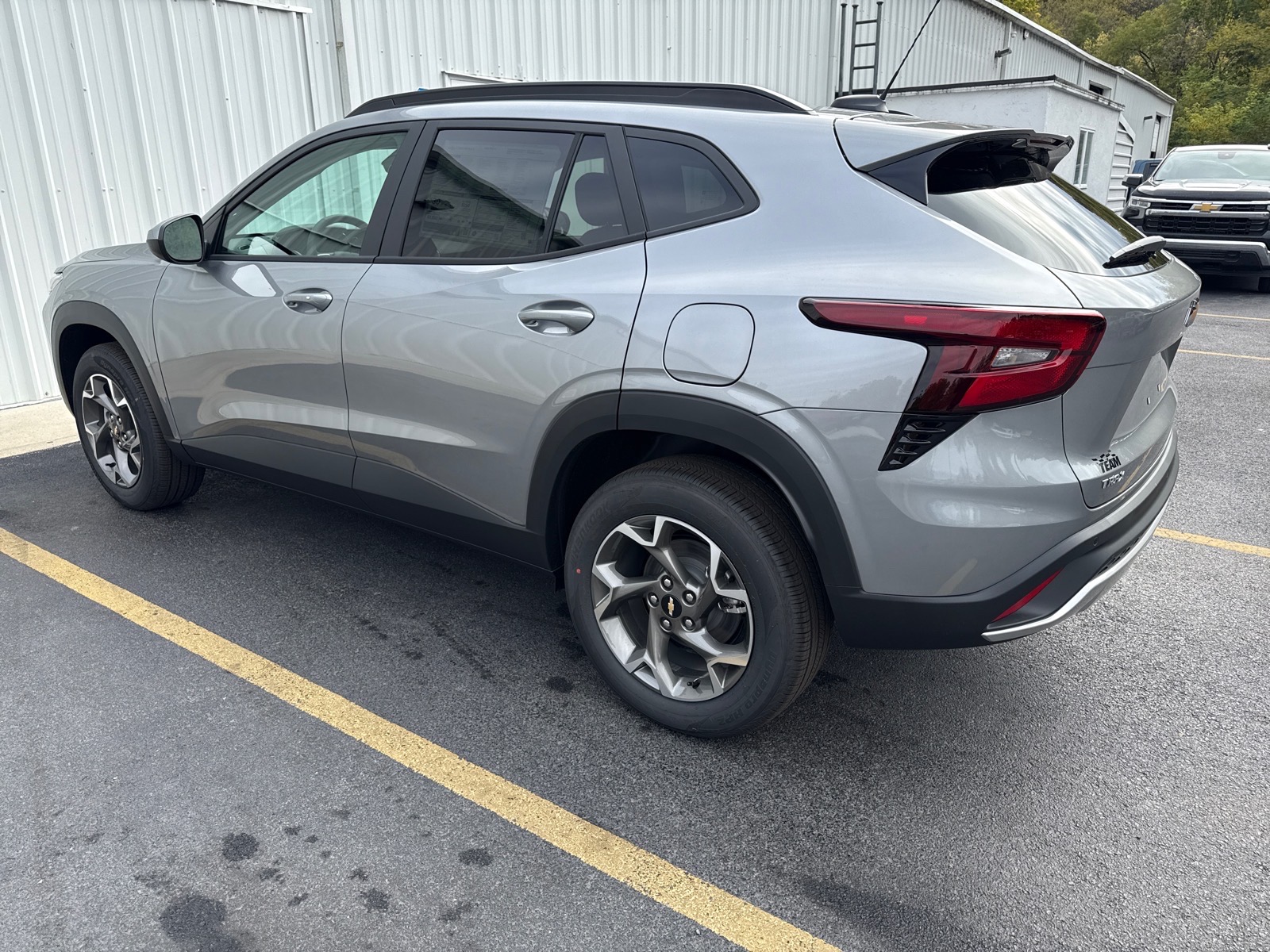 2026 Chevrolet Trax photo 4 of 6