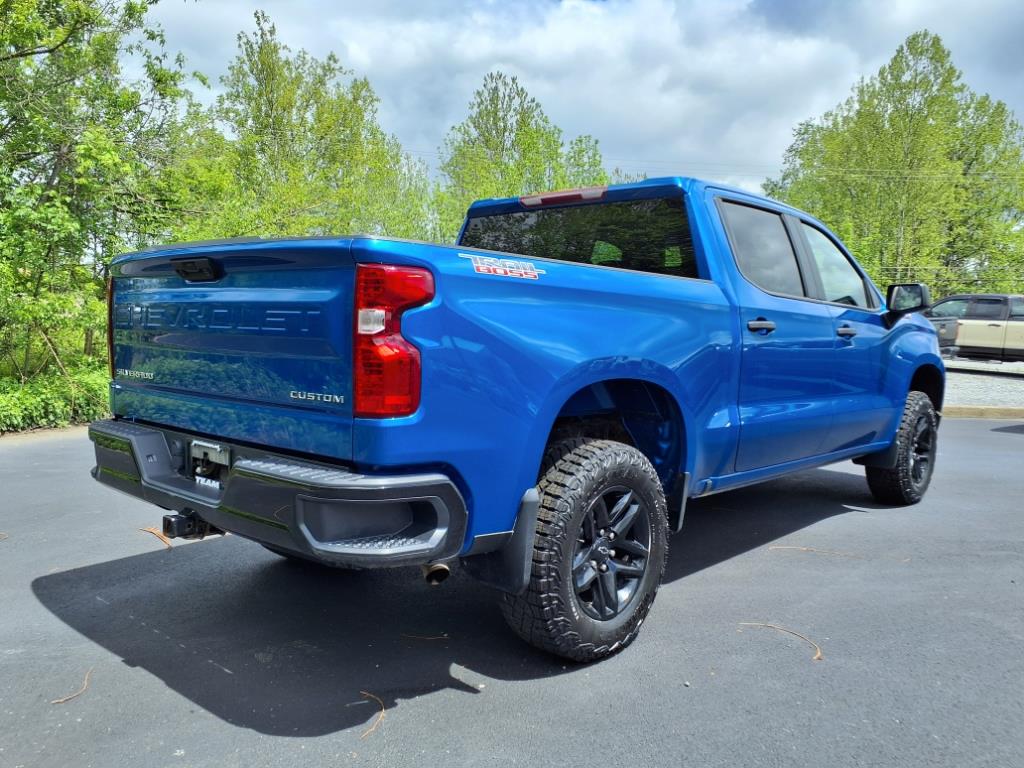 2022 Chevrolet Silverado 1500 Custom Trail Boss - 3