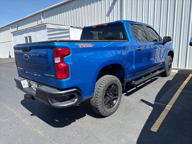 2022 Chevrolet Silverado 1500 Custom Trail Boss