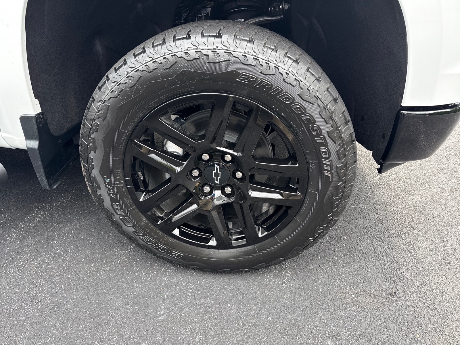 2026 Chevrolet Silverado 1500 Custom Trail Boss Summit White Gaz at Memorial Highway Chevrolet