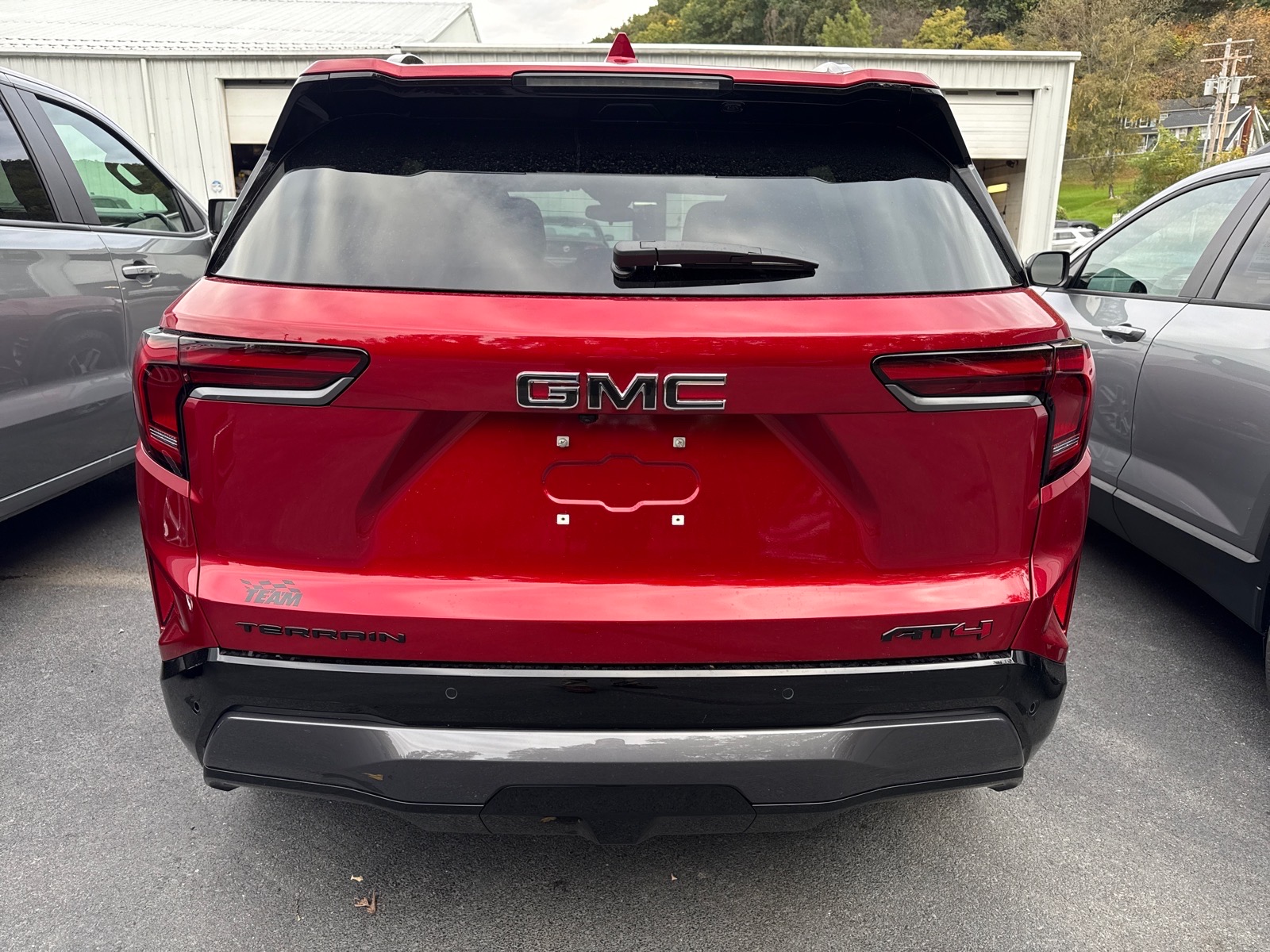 2027 GMC Terrain photo 5 of 6